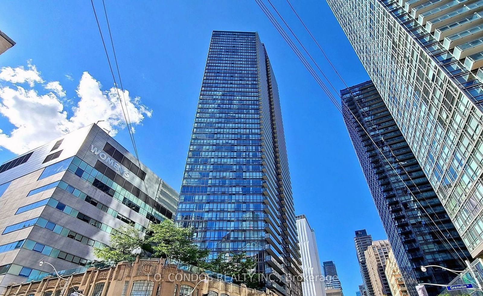 832 Bay St, unit 703 for rent - image #1