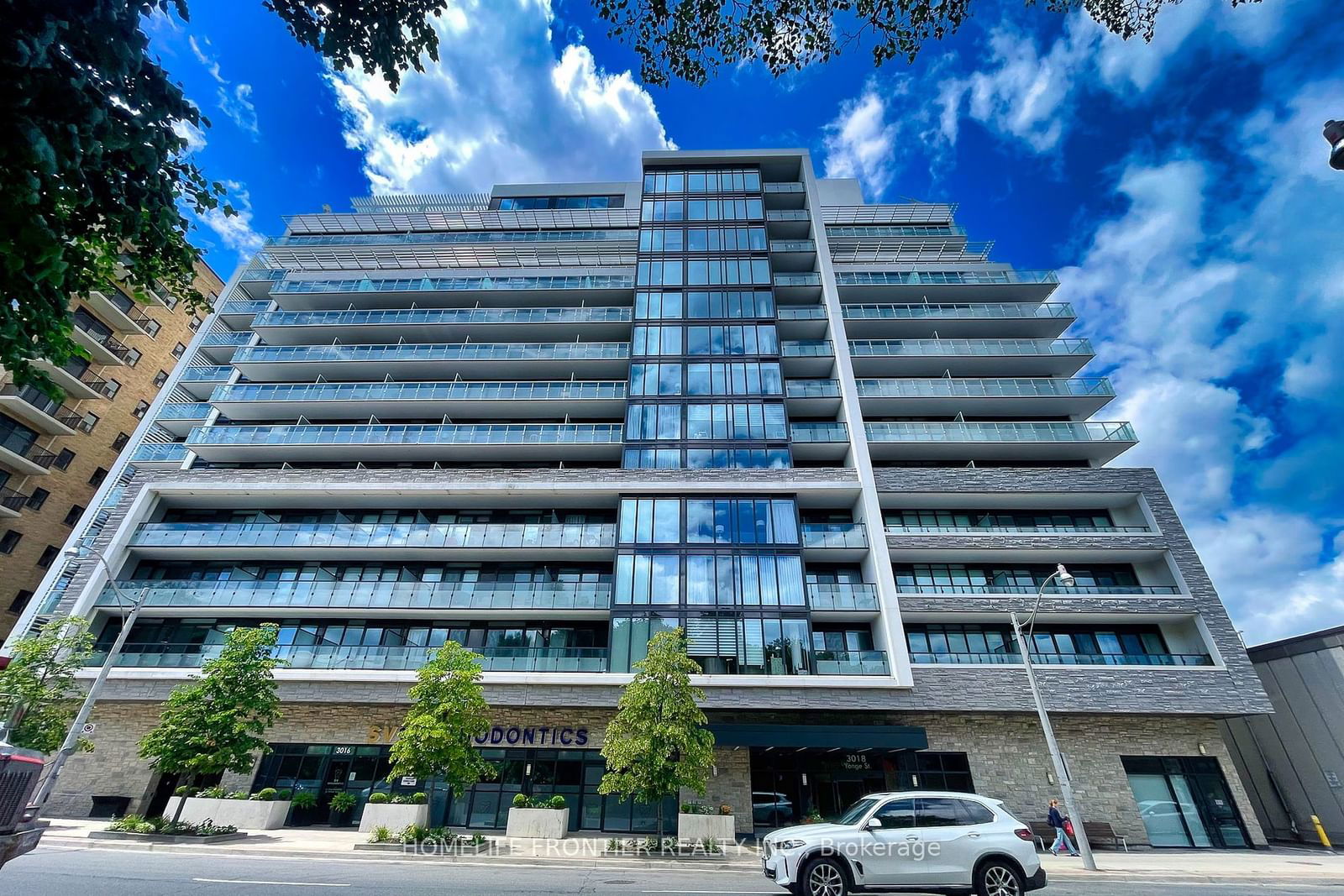 3018 Yonge St, unit 201 for sale - image #1