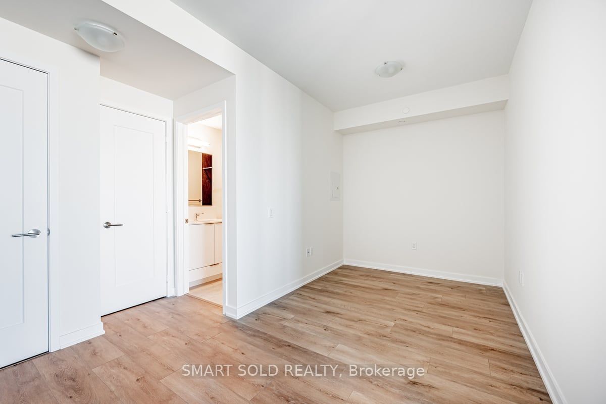 28 Freeland St, unit 3006 for rent