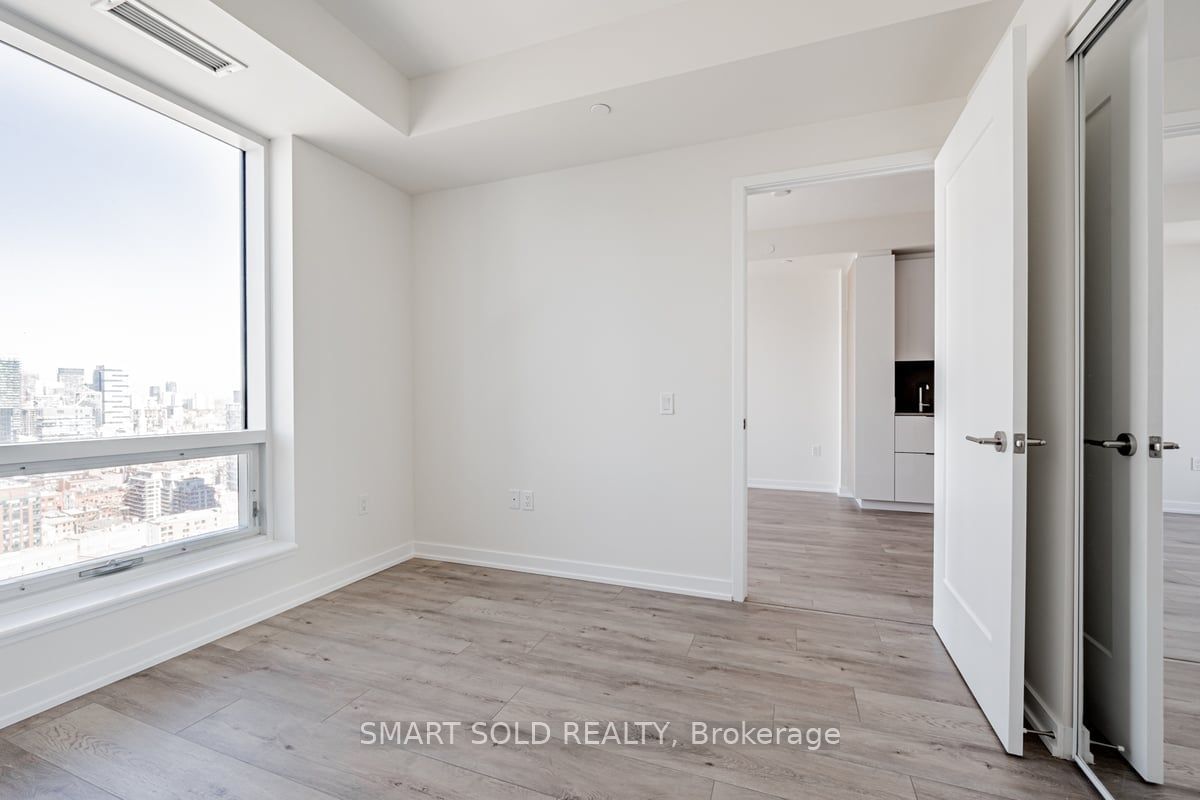 28 Freeland St, unit 3006 for rent