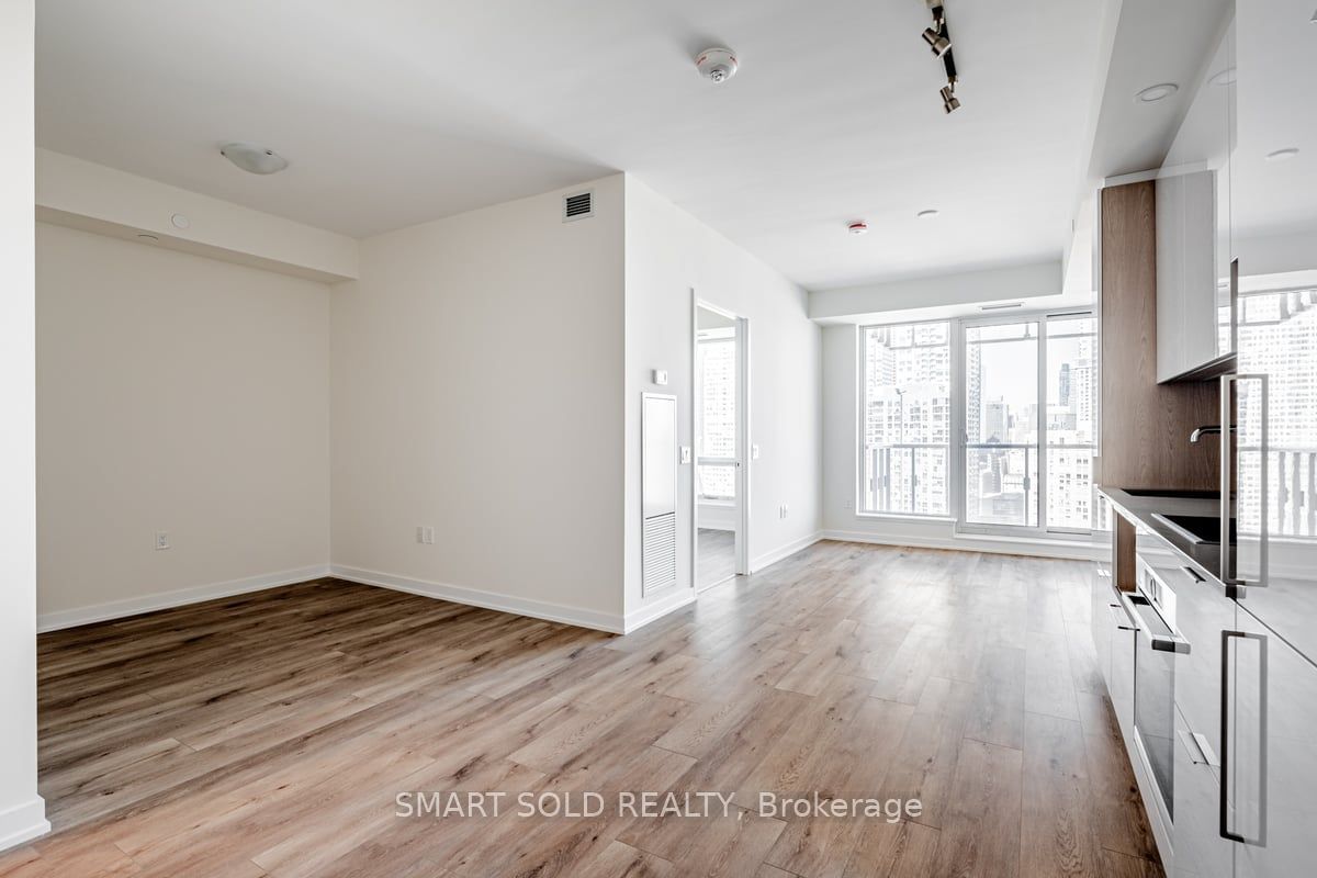 28 Freeland St, unit 3006 for rent