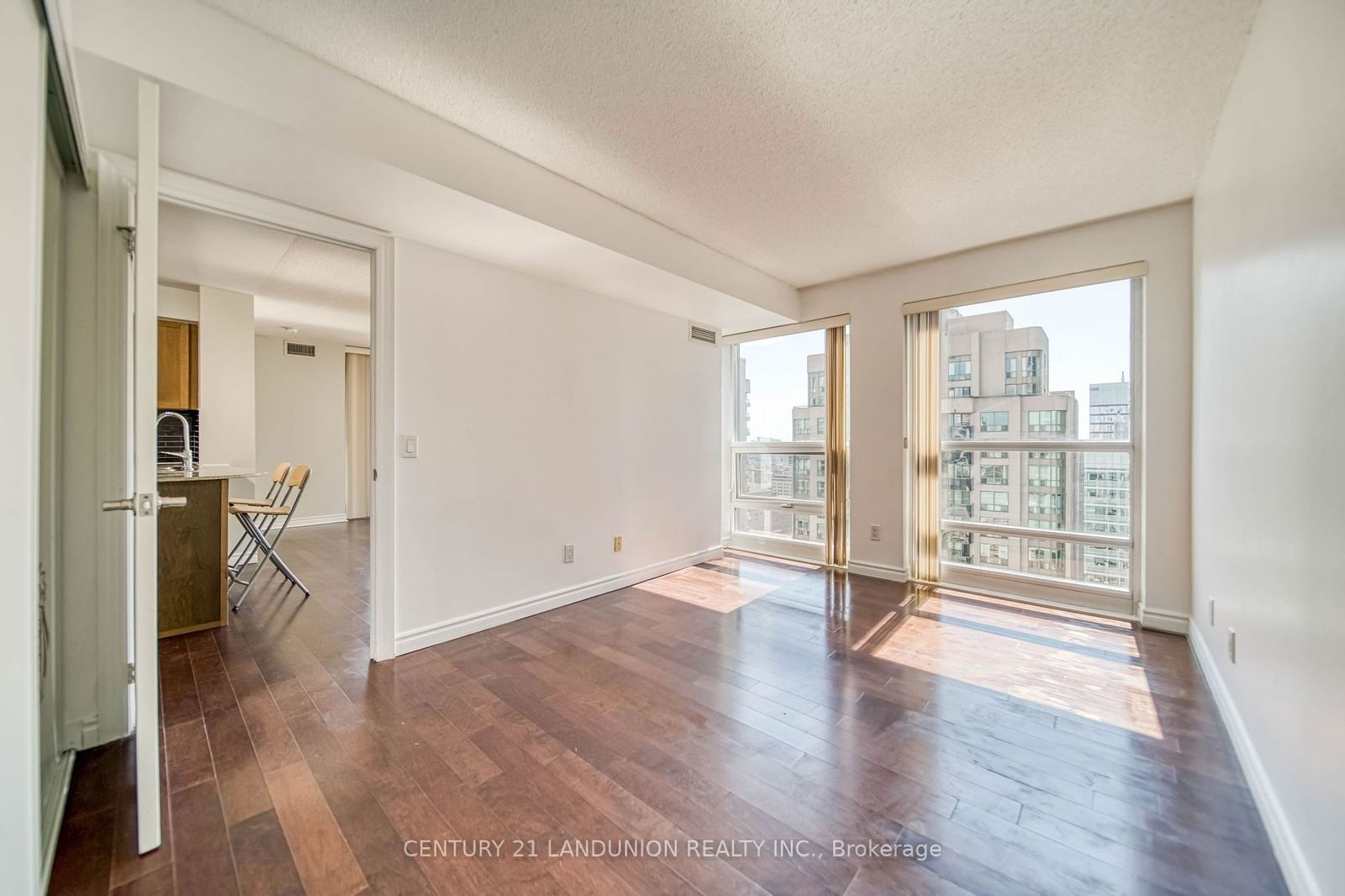 763 Bay St, unit 2809 for sale