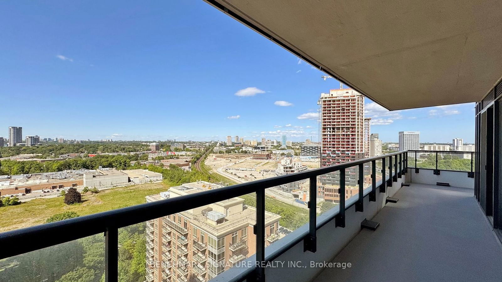 20 Inn on the park Dr, unit 1931 for sale - image #28