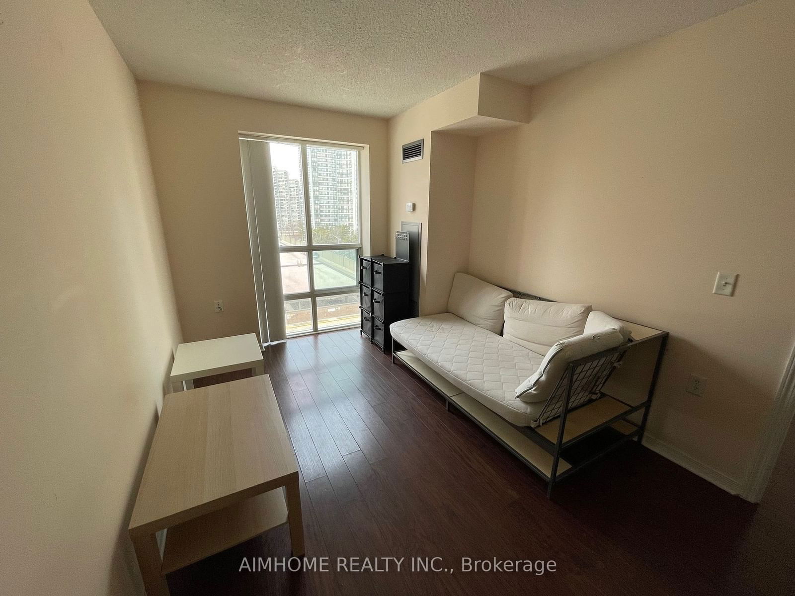 22 Olive Ave, unit 803 for rent - image #10