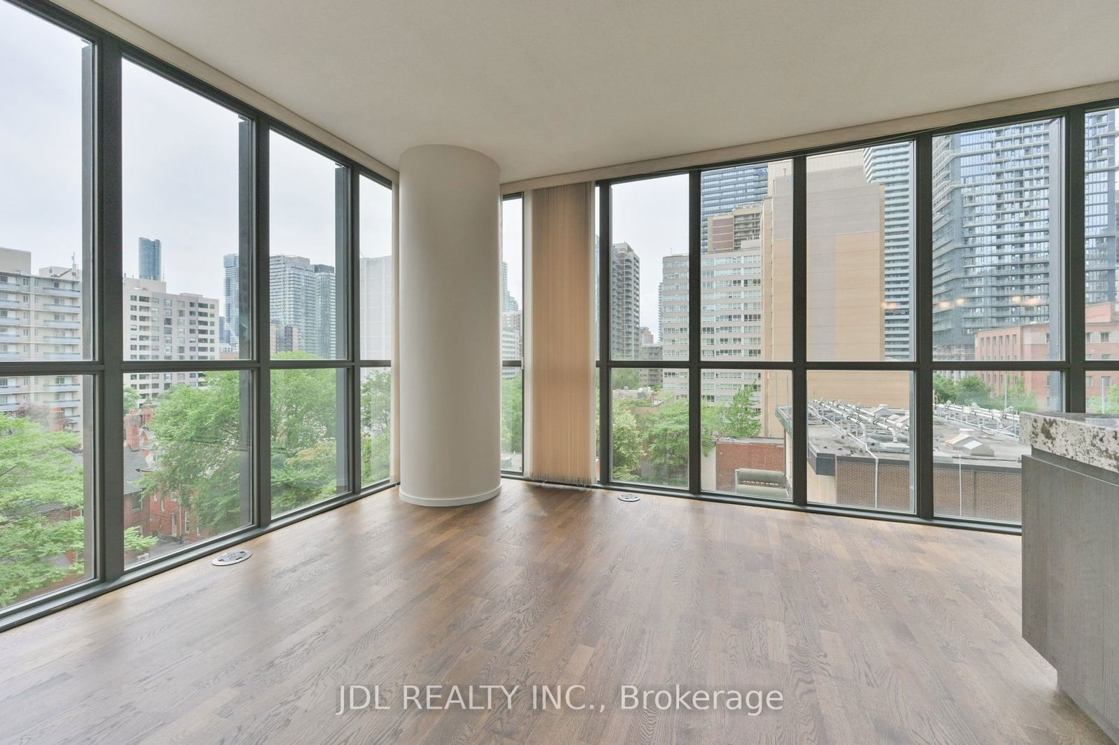 101 Charles St E, unit 704 for sale - image #21