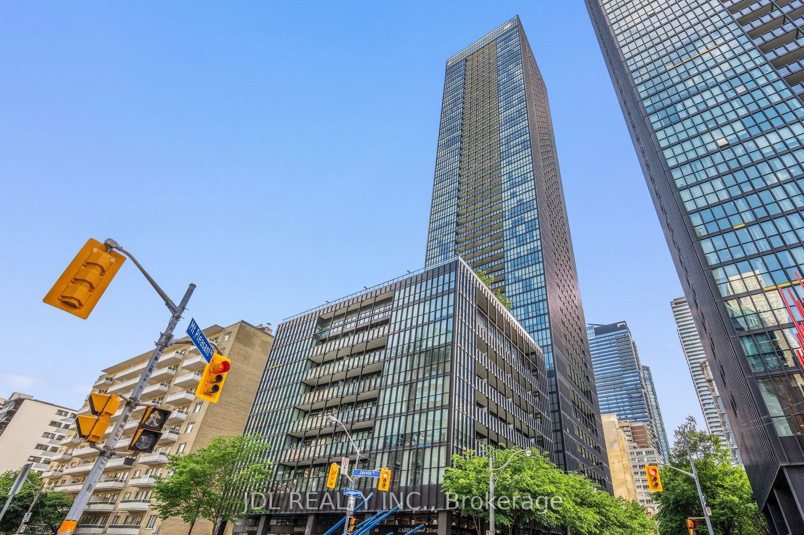 101 Charles St E, unit 704 for sale - image #33