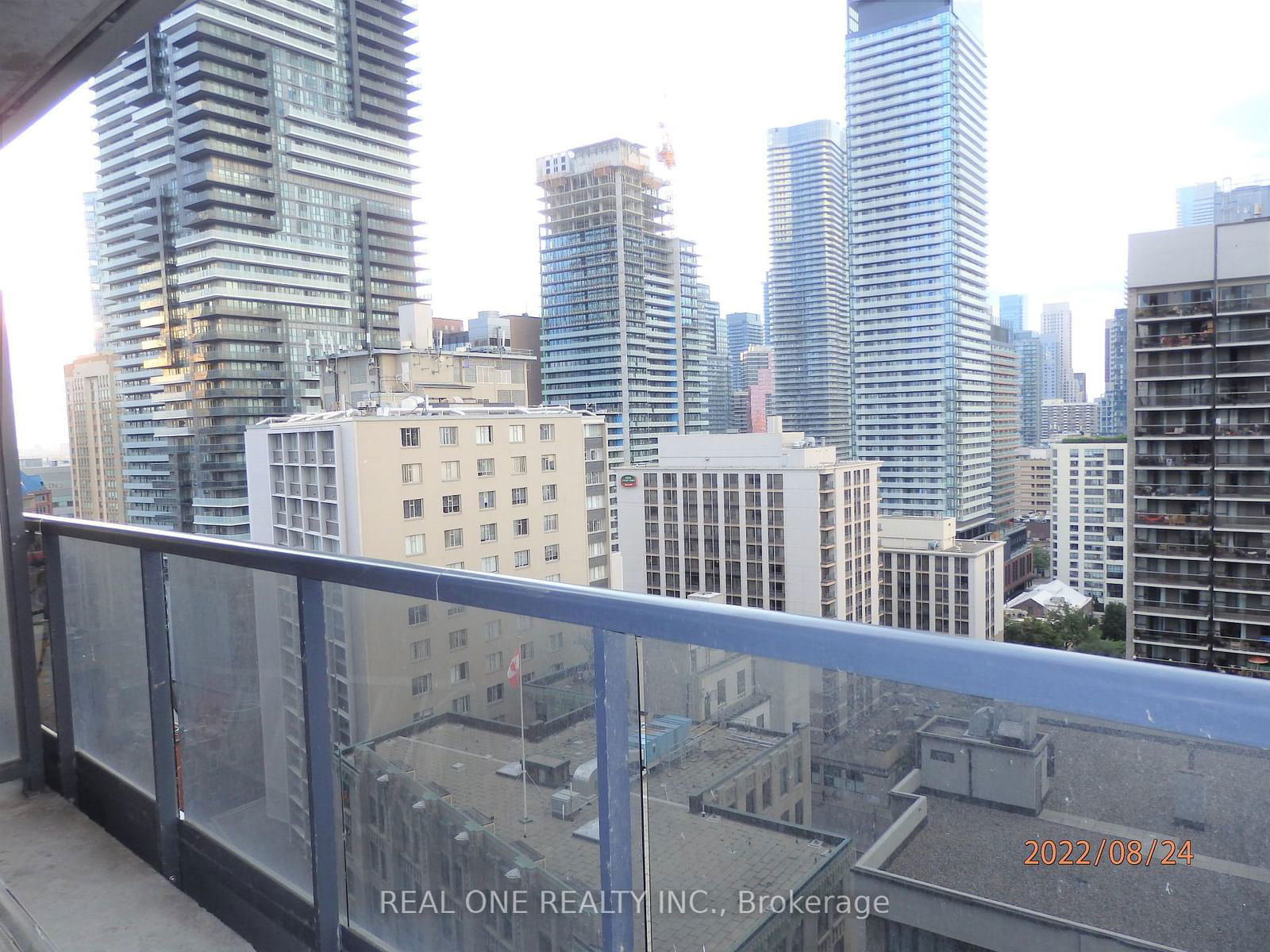 25 Carlton St, unit 2309 for rent - image #21