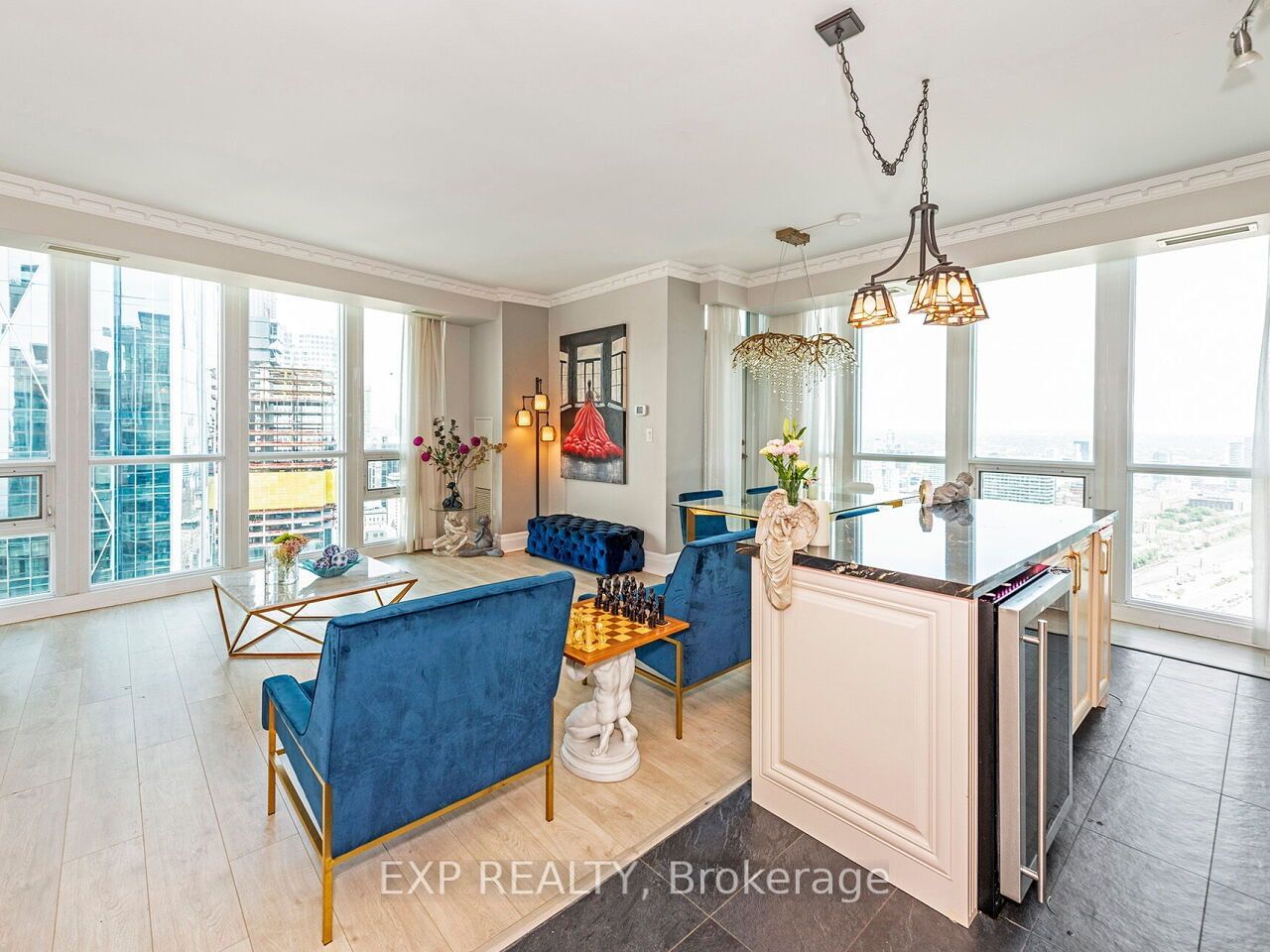 16 Harbour St, unit 4903 for sale