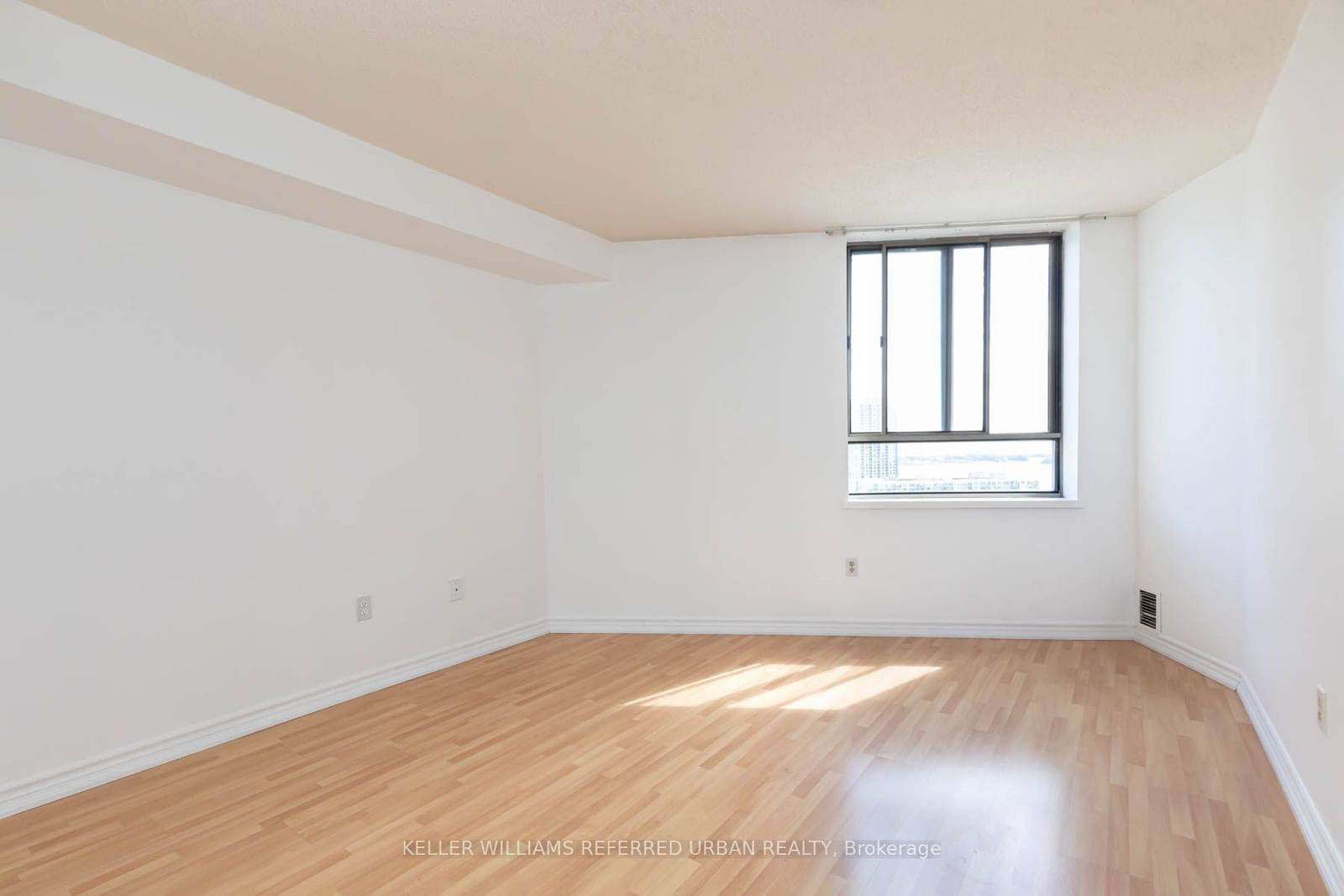 270 Queens Quay W, unit 2401 for sale