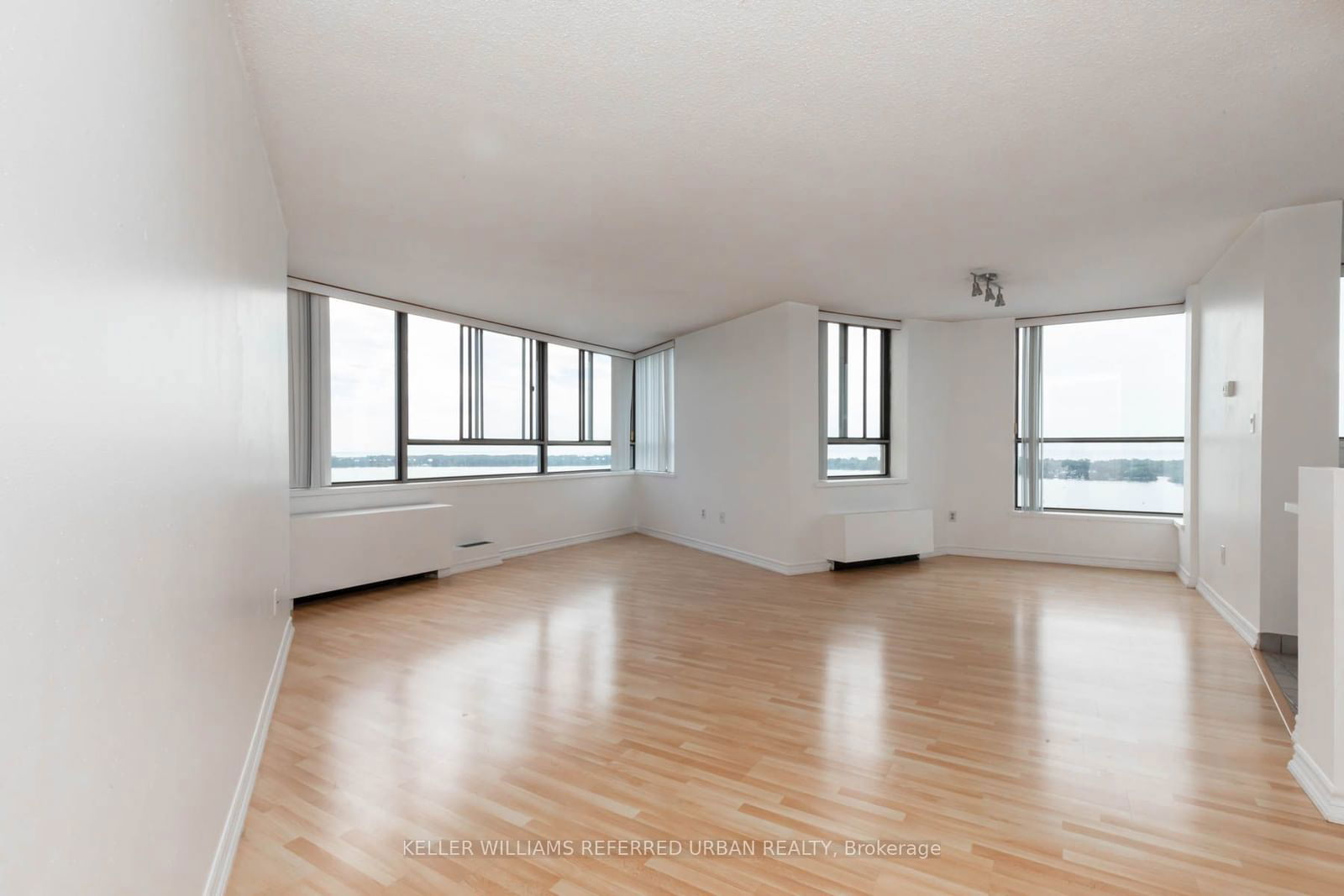 270 Queens Quay W, unit 2401 for sale - image #2