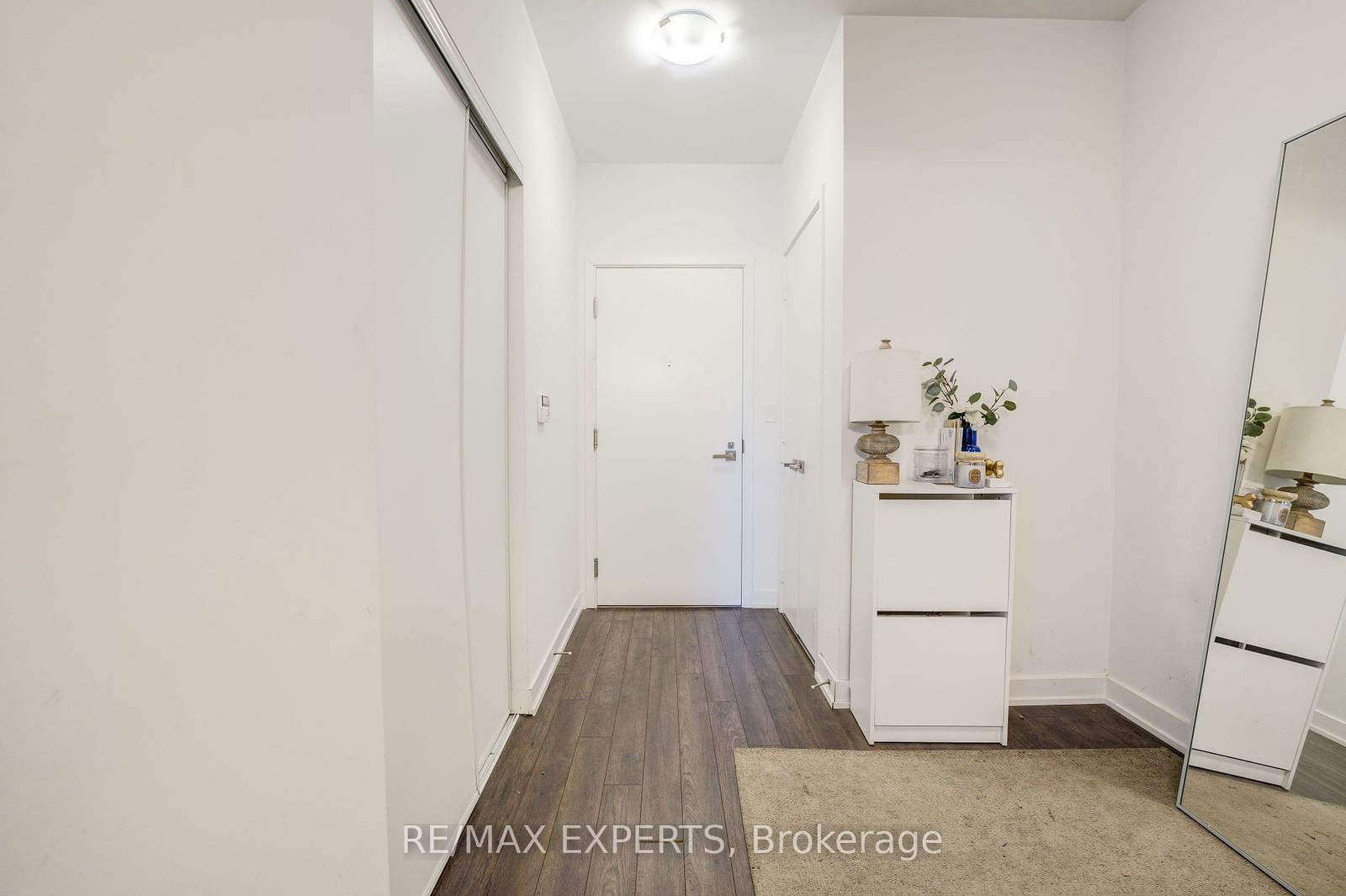 30 Ordnance St, unit 402 for sale - image #5