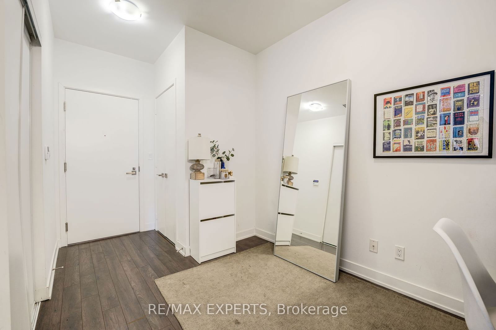 30 Ordnance St, unit 402 for sale - image #6