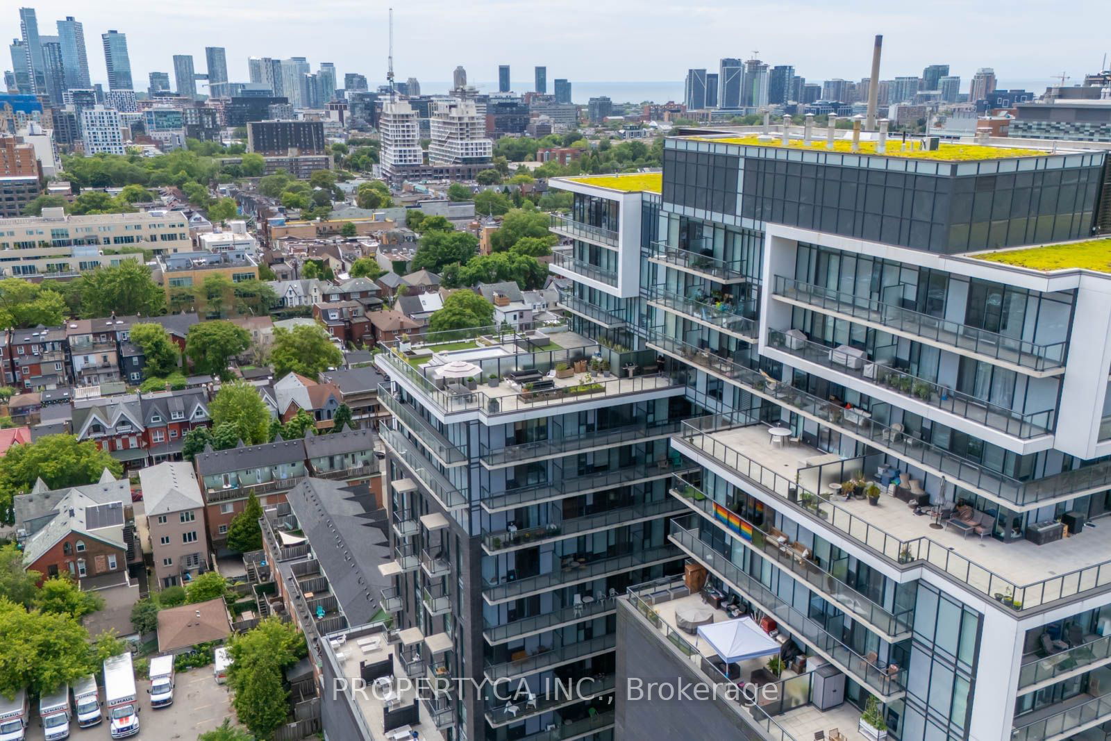 297 College St, unit 1602 for sale - image #25