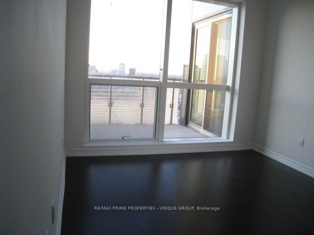 386 Yonge St, unit 4101 for rent - image #5