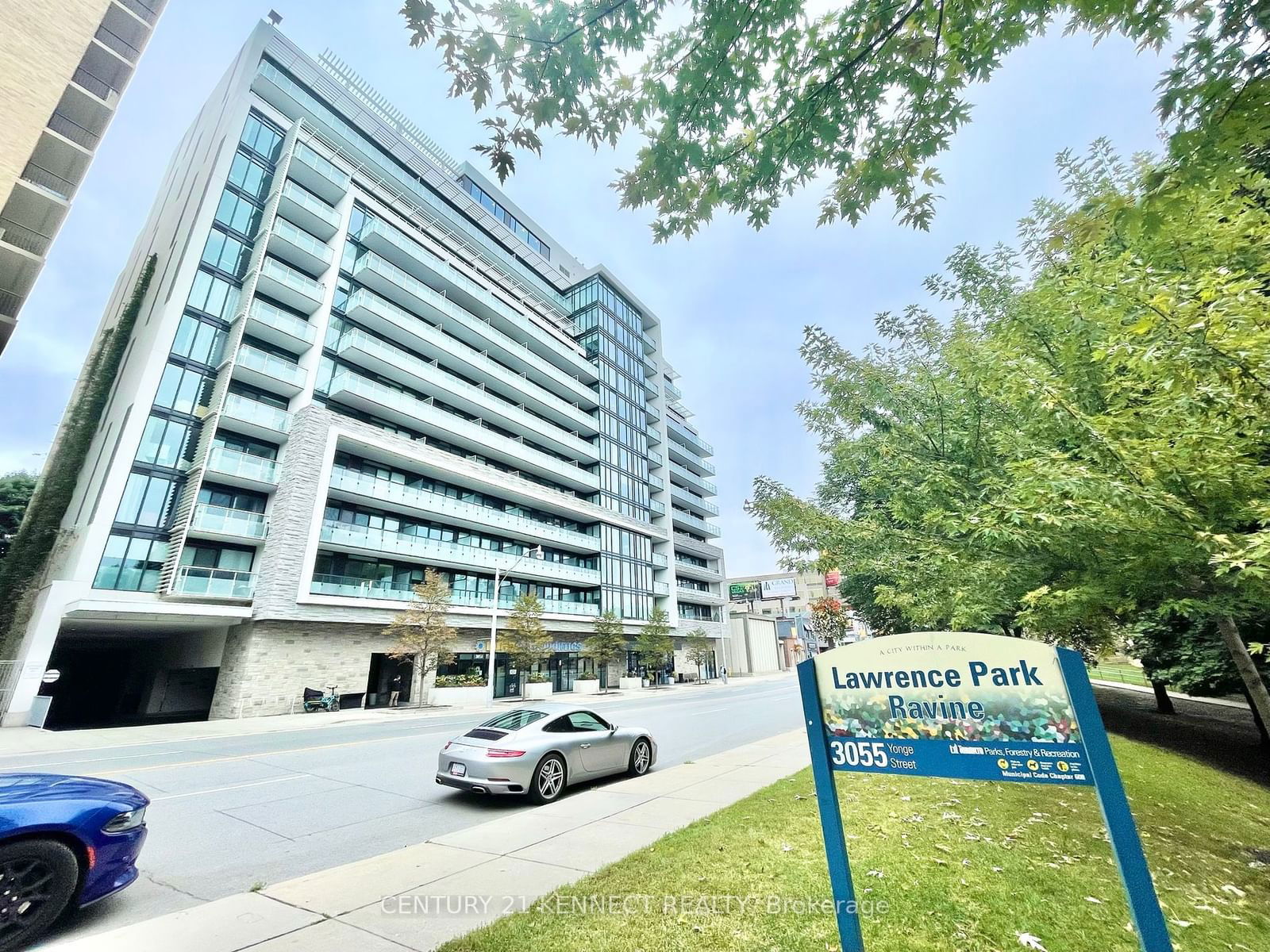 3018 Yonge St, unit 613 for sale