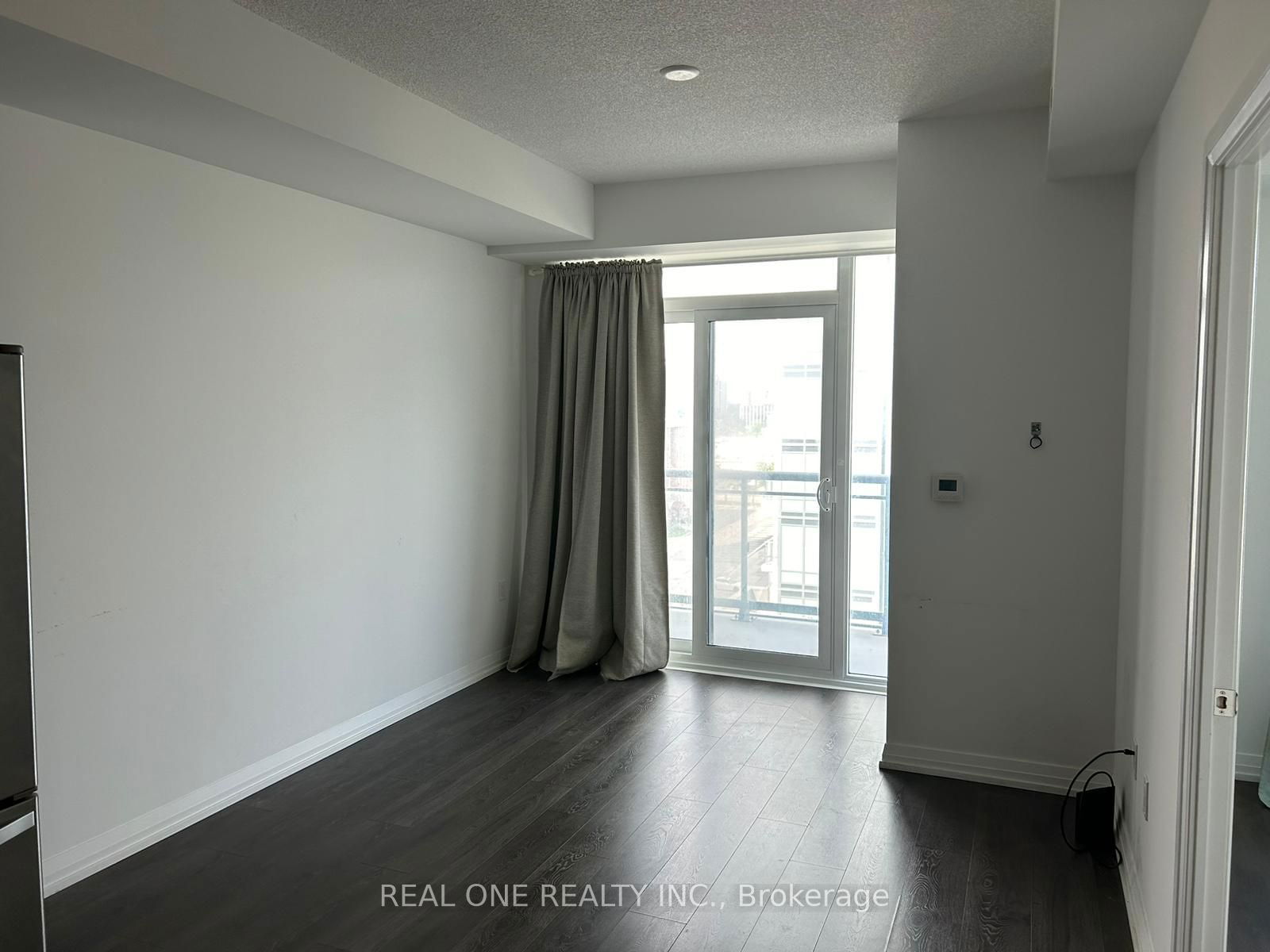 60 Ann O'reilly Rd, unit 766 for rent - image #3