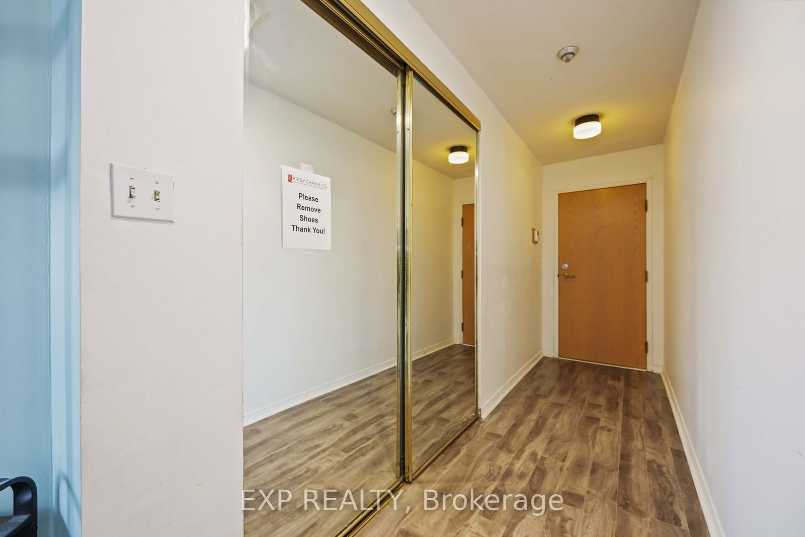 5 Concorde Pl, unit 509 for sale - image #4