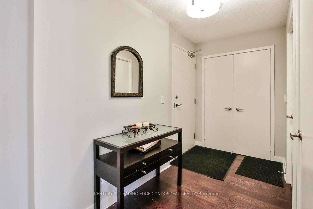 320 Richmond St E, unit 1413 for sale - image #4