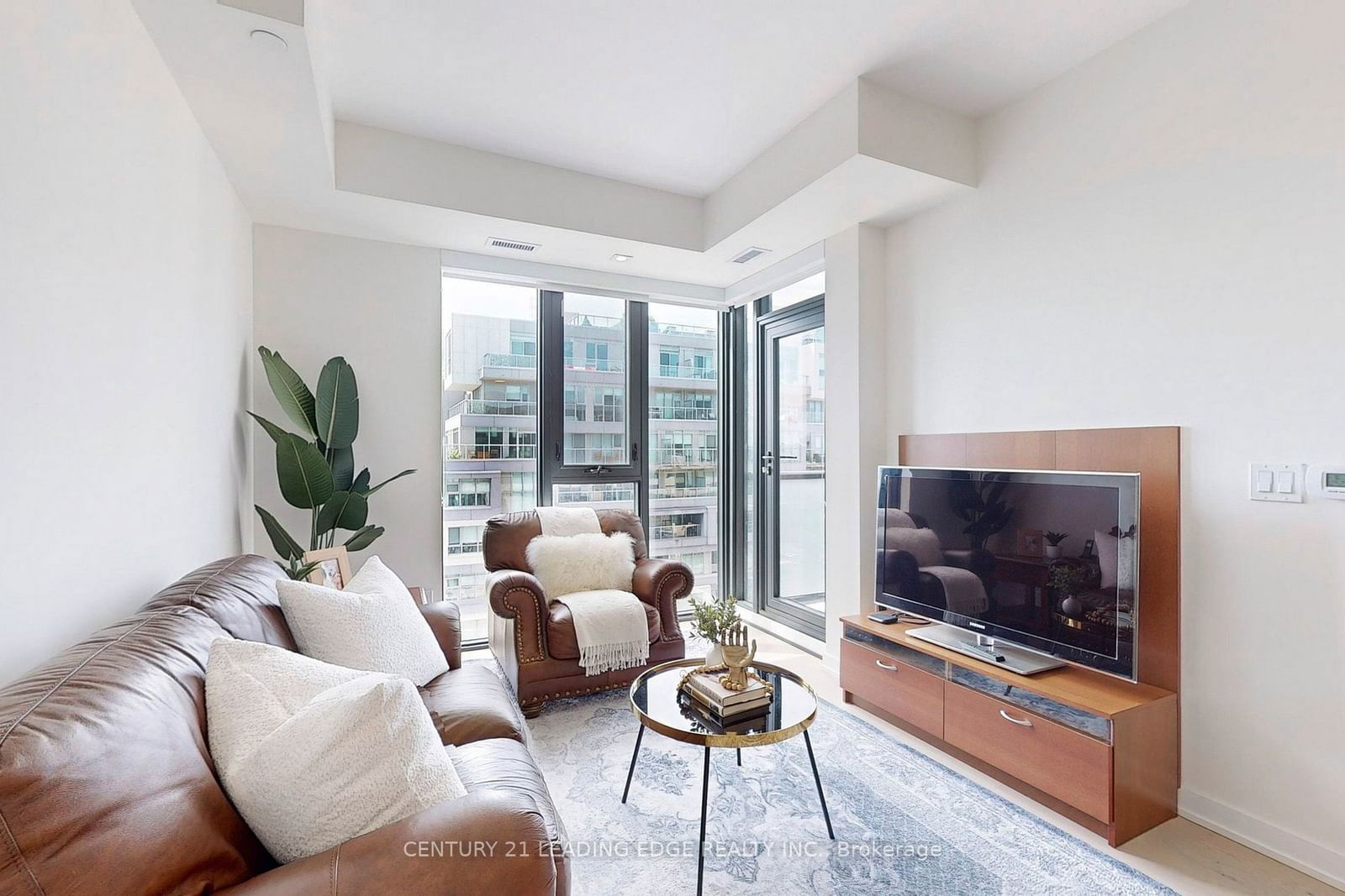 840 St Clair Ave W, unit 804 for sale - image #12