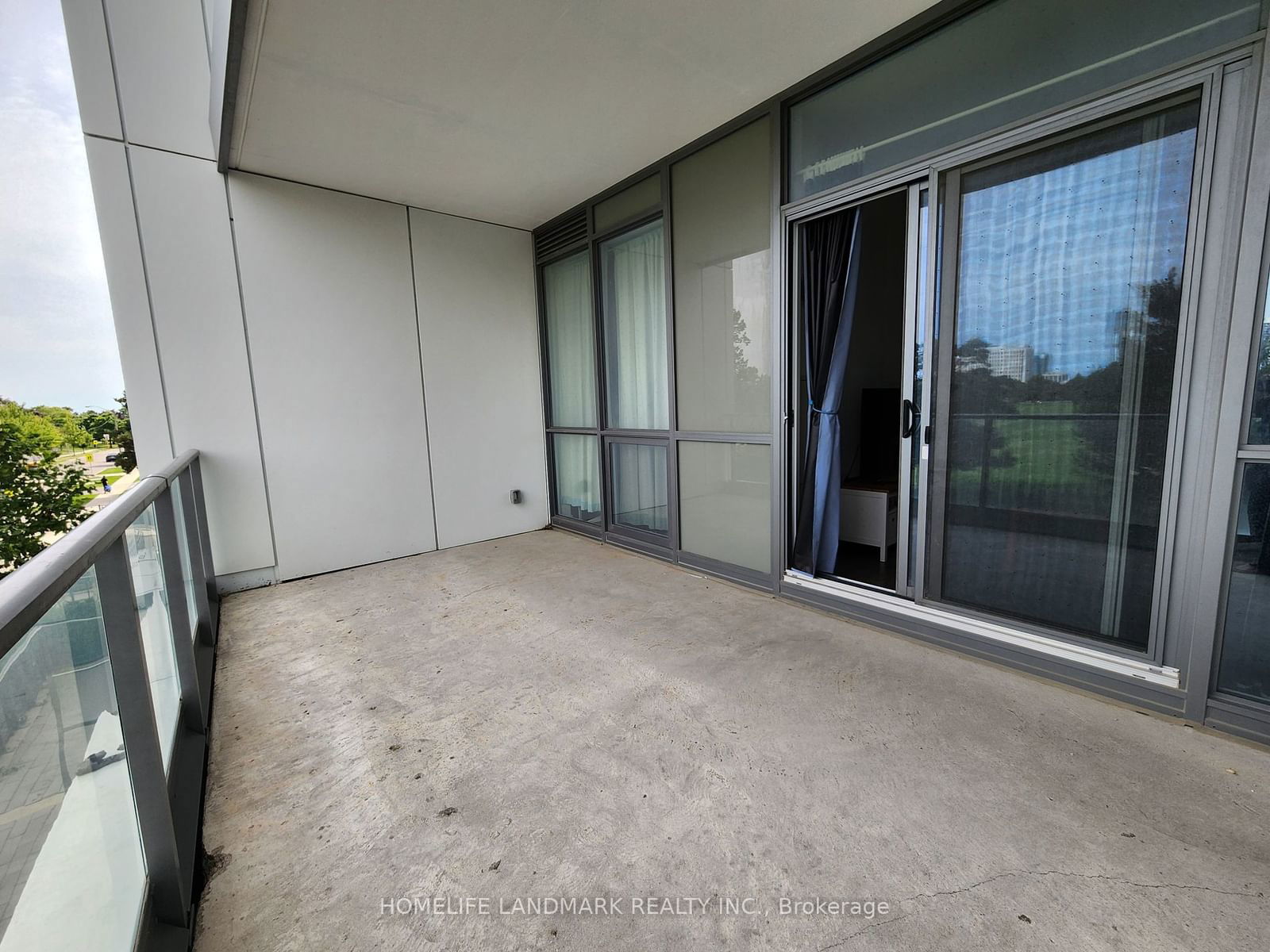 32 Forest Manor Rd, unit 209 for rent - image #15