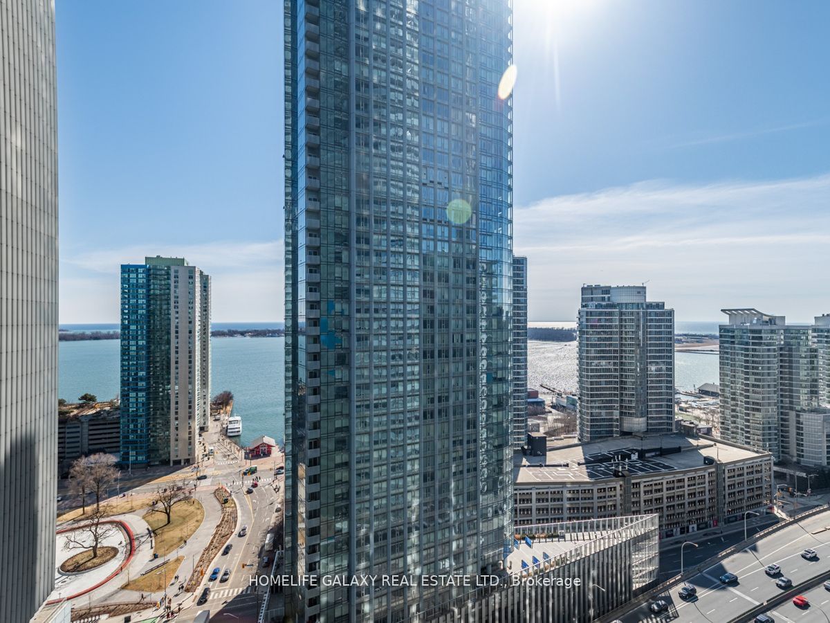 14 York St, unit 2202 for sale