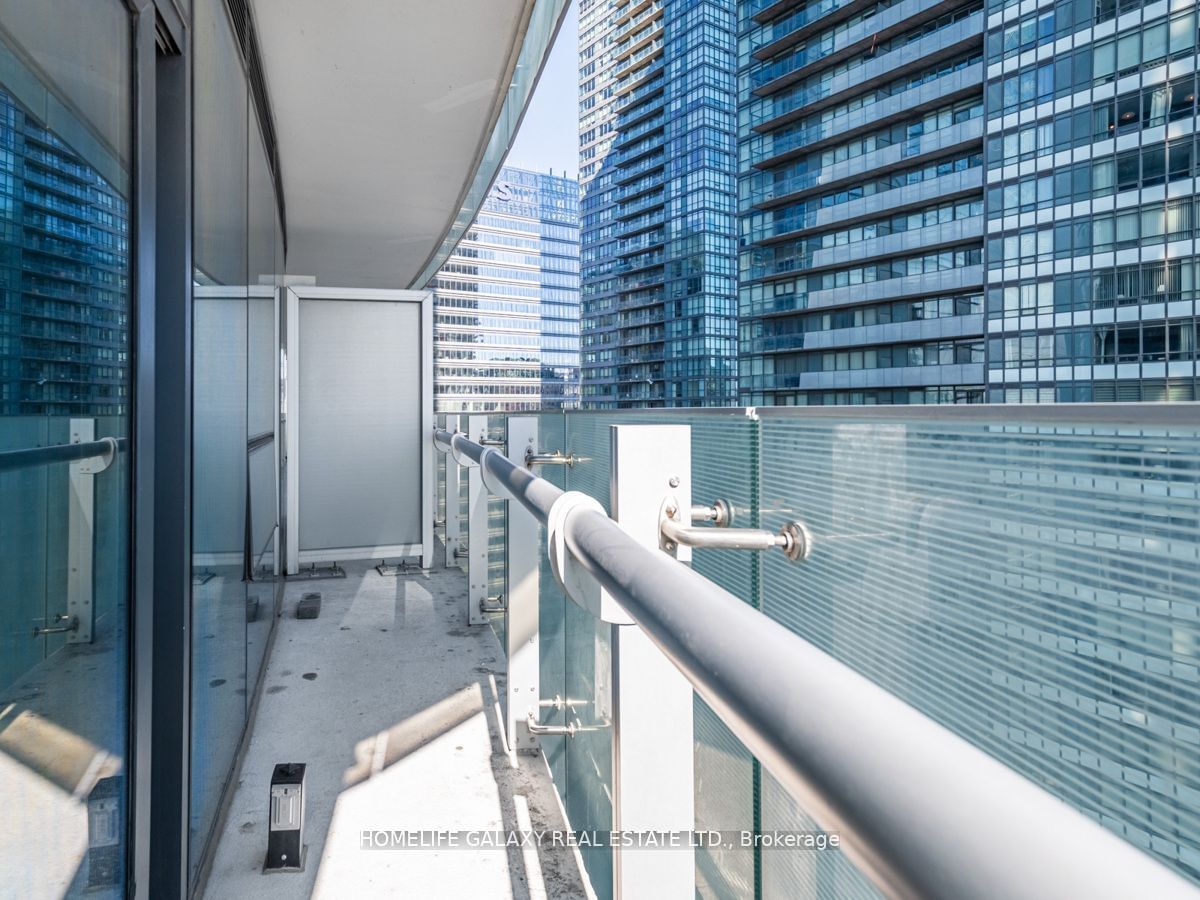 14 York St, unit 2202 for sale - image #31