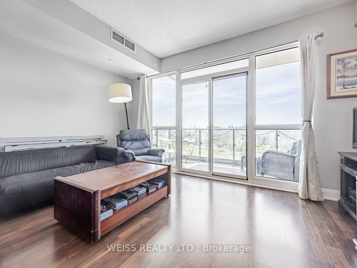 160 Vanderhoof Ave, unit 407 for sale - image #12