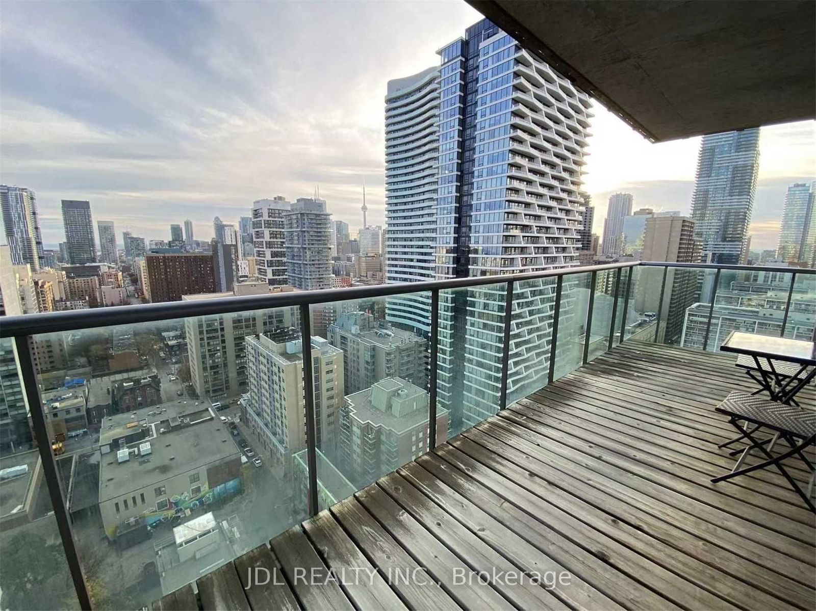 285 Mutual St, unit 2208 for rent - image #6