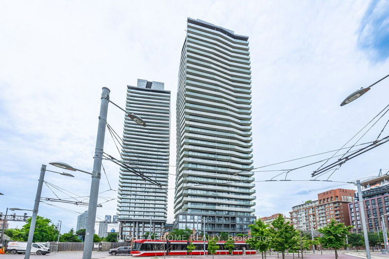 390 CHERRY St, unit 407 for sale - image #1