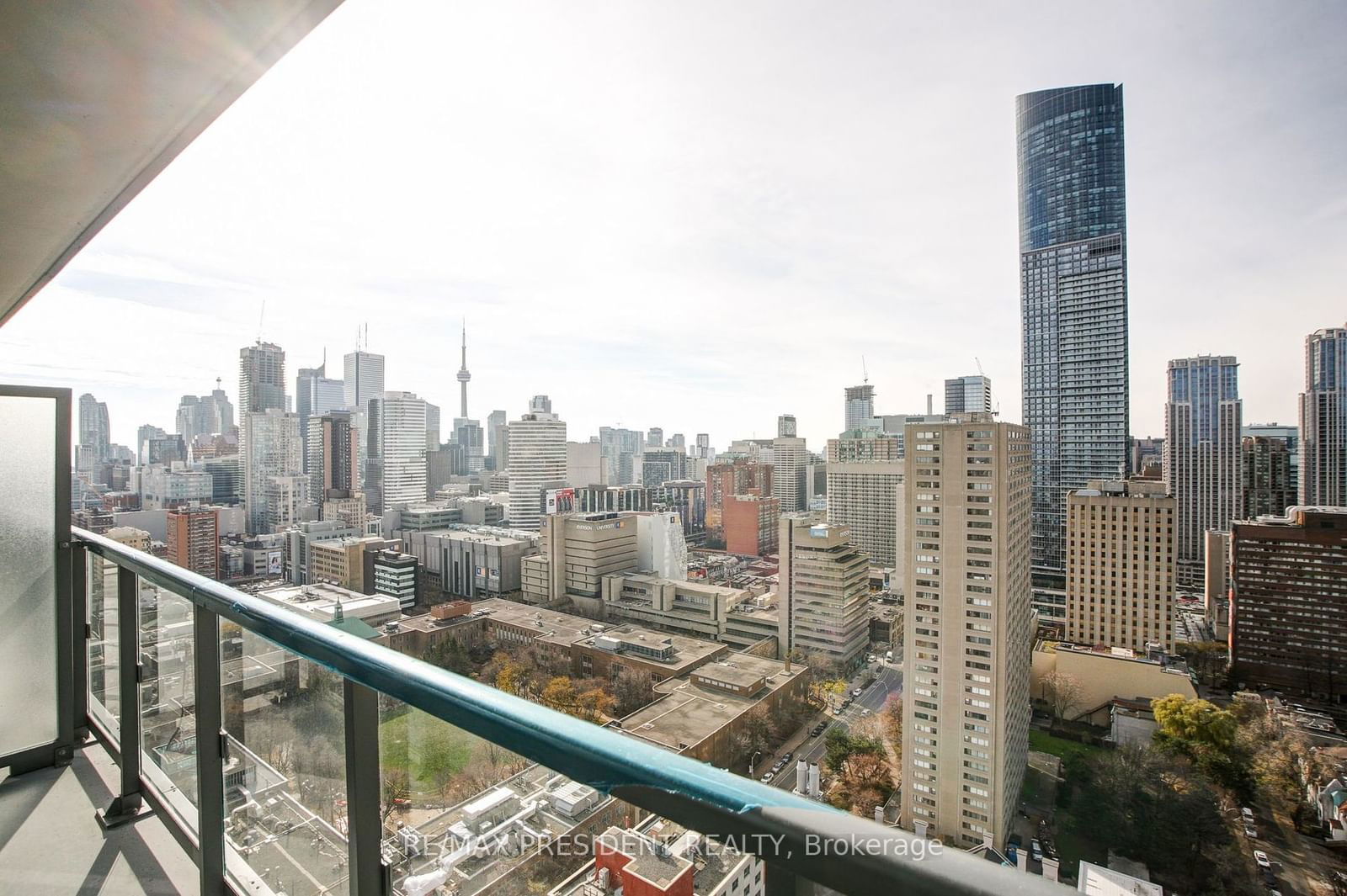 89 Mcgill St, unit 2401 for rent - image #7