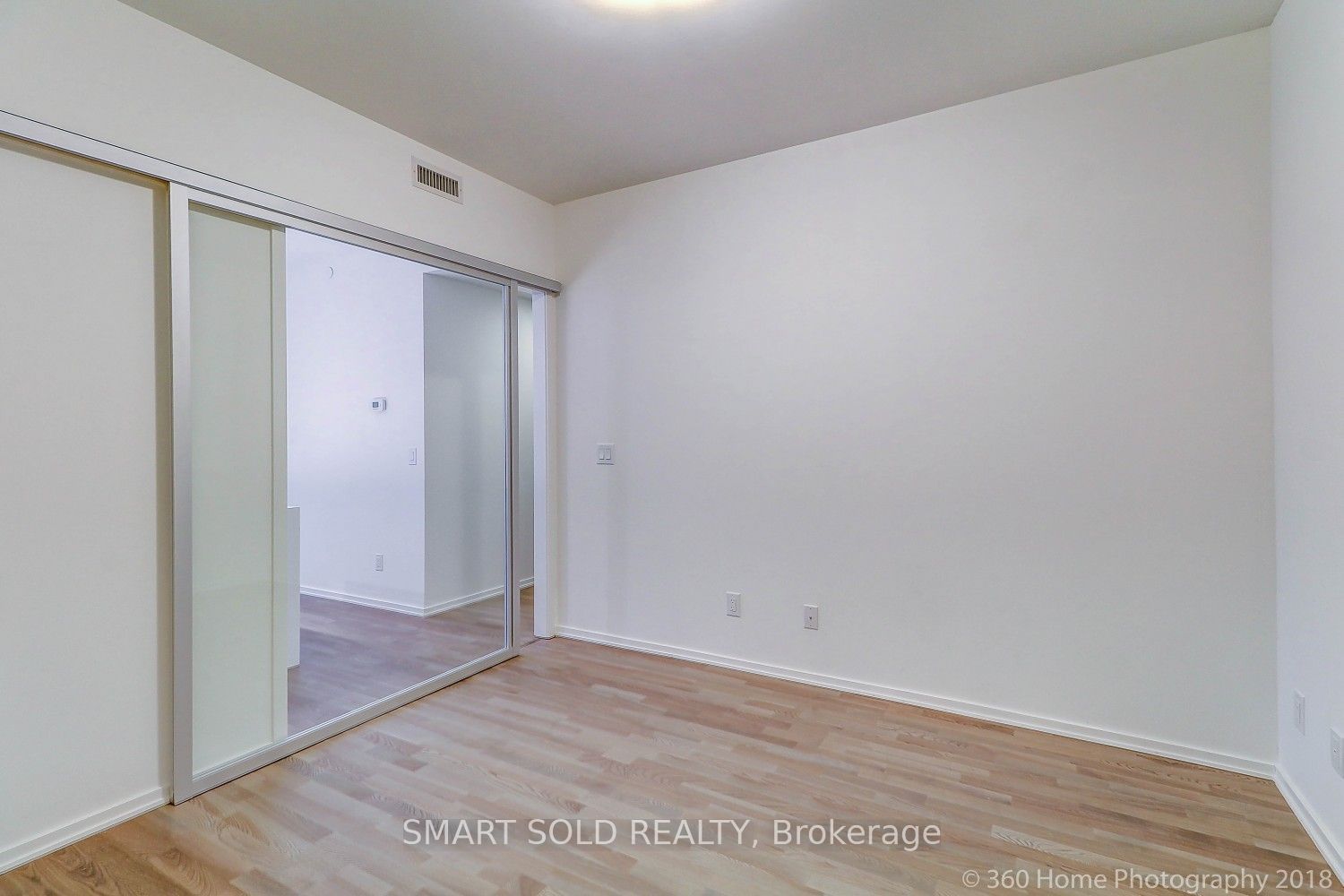 1 Bloor St E, unit 302 for rent - image #15