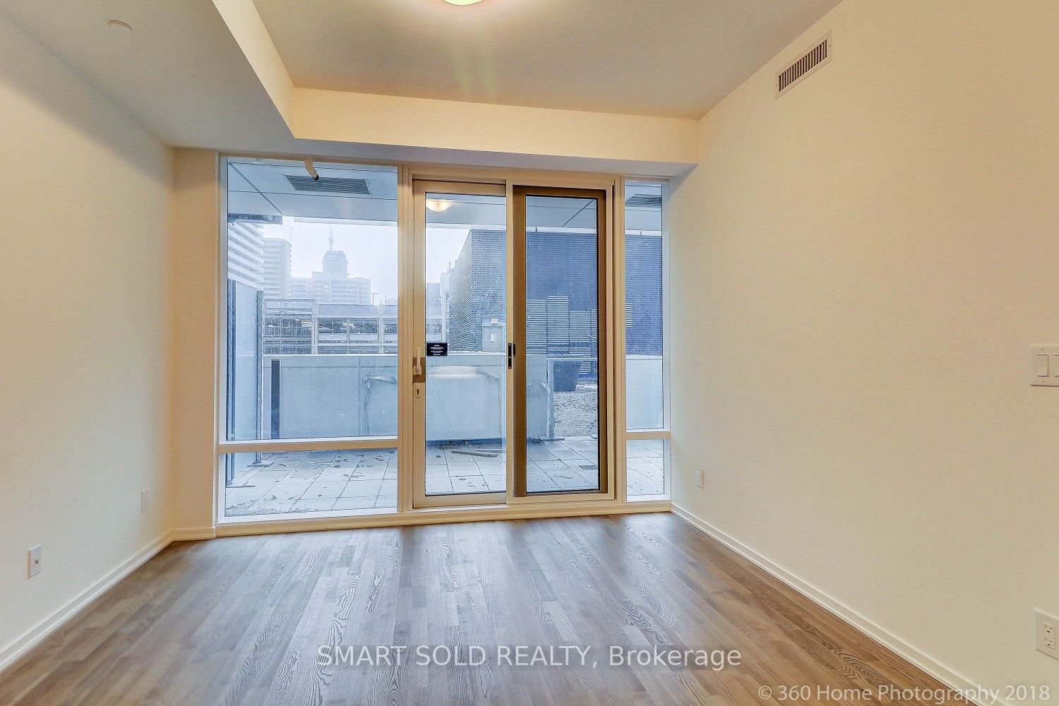 1 Bloor St E, unit 302 for rent - image #8