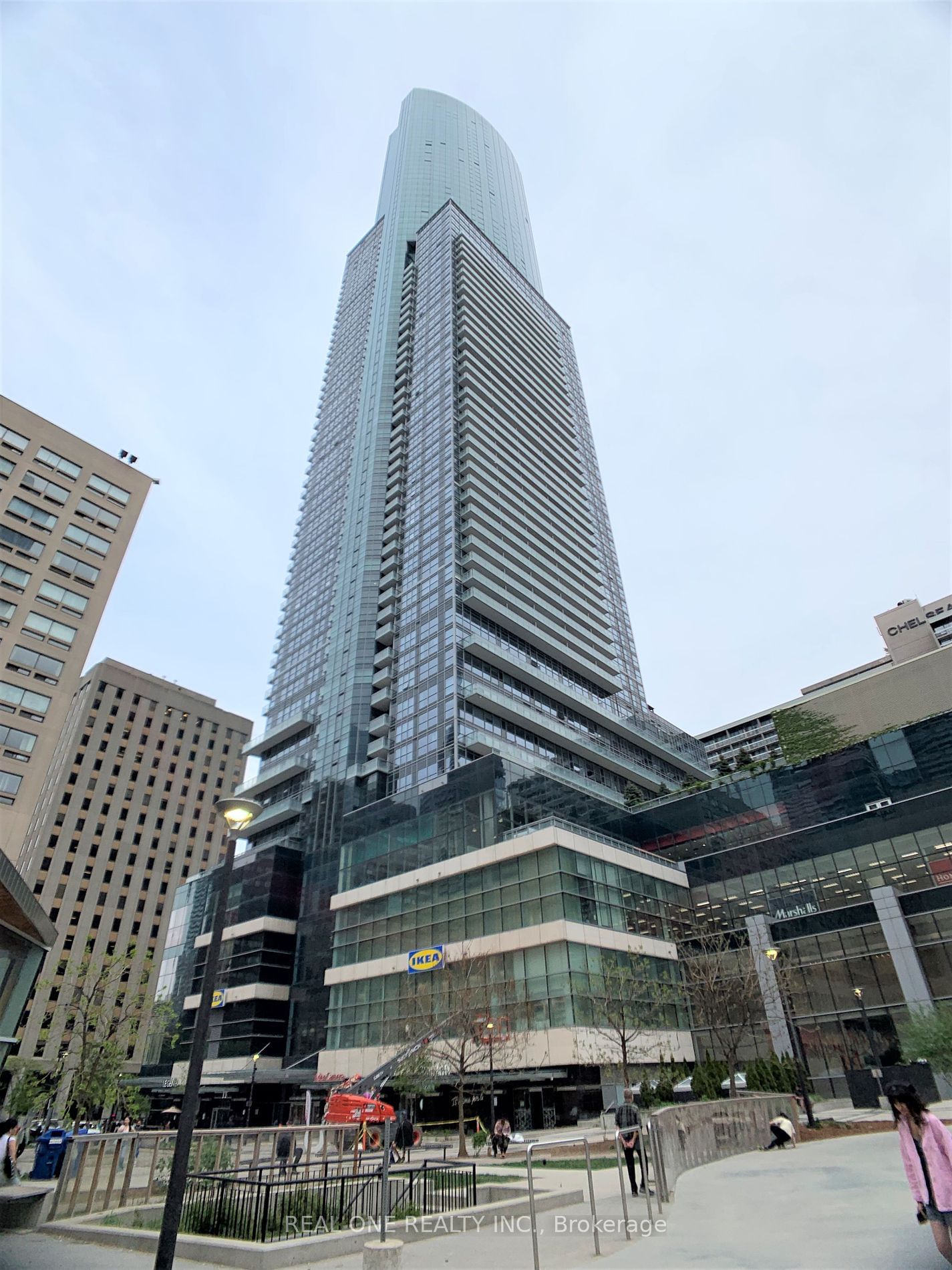 386 Yonge St, unit 1222 for rent