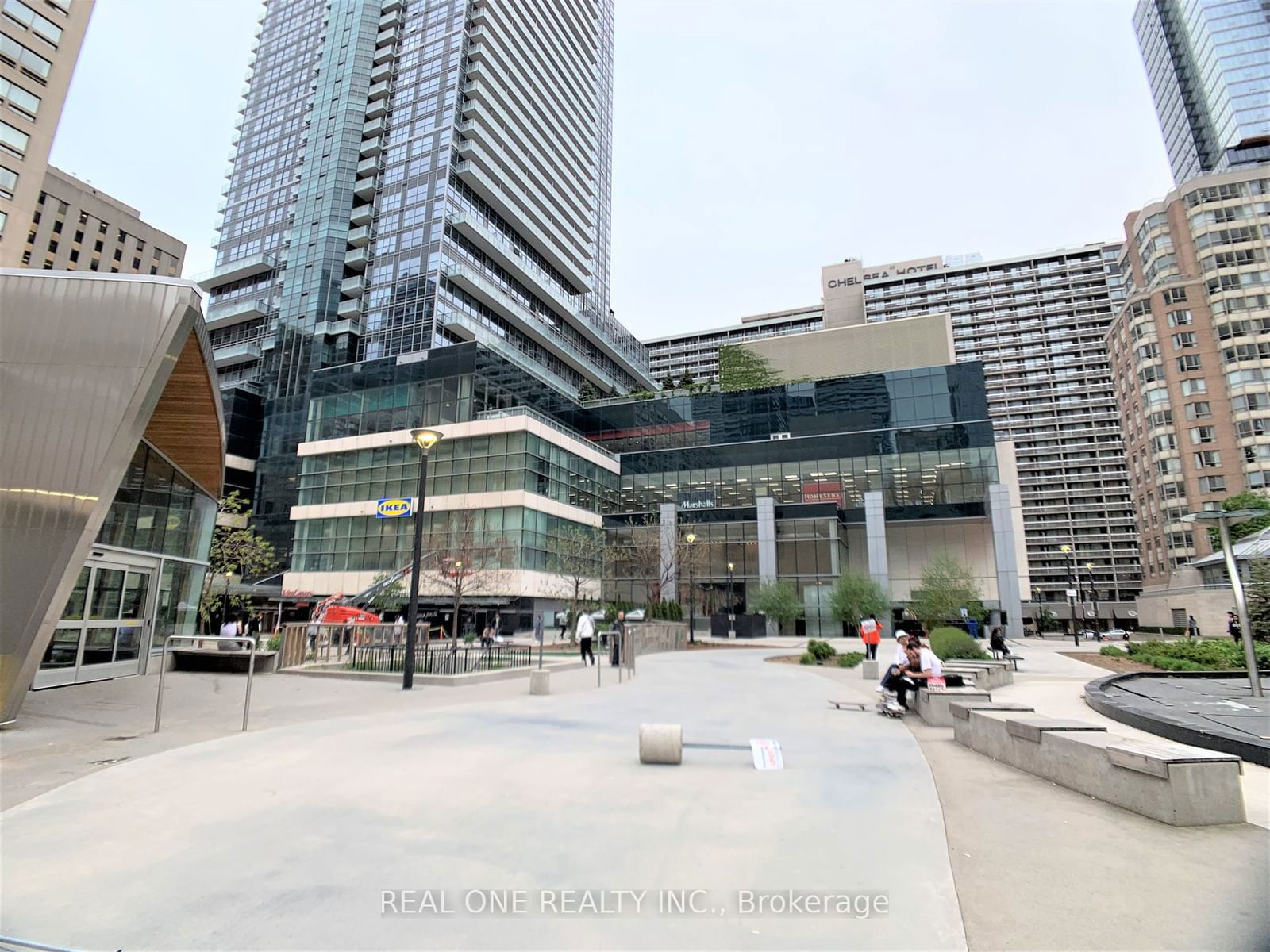 386 Yonge St, unit 1222 for rent