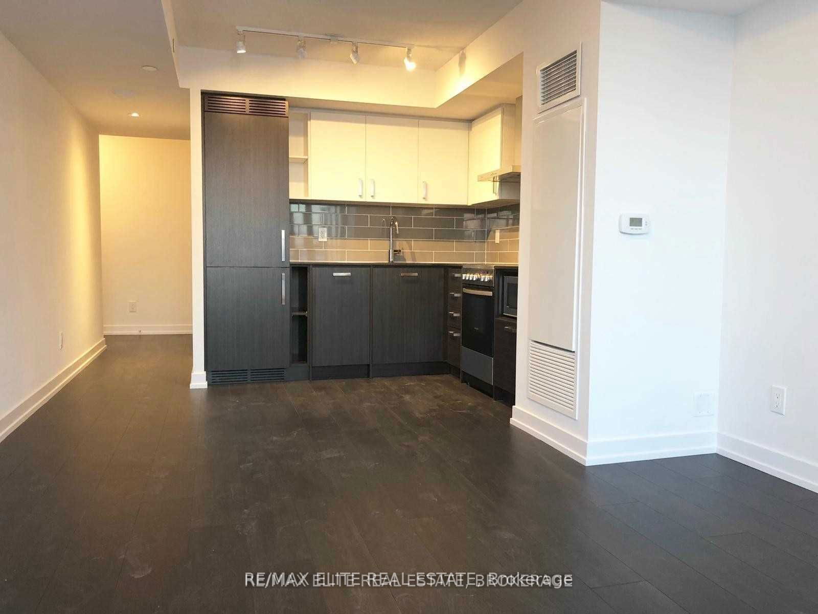 125 Redpath Ave E, unit 1012 for rent - image #4