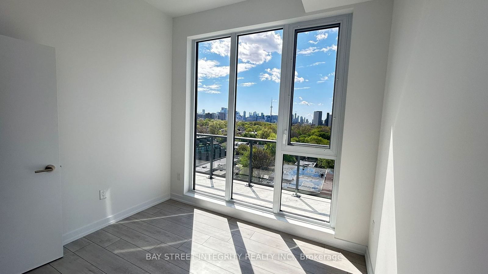 500 DUPONT St, unit 703 for sale - image #13