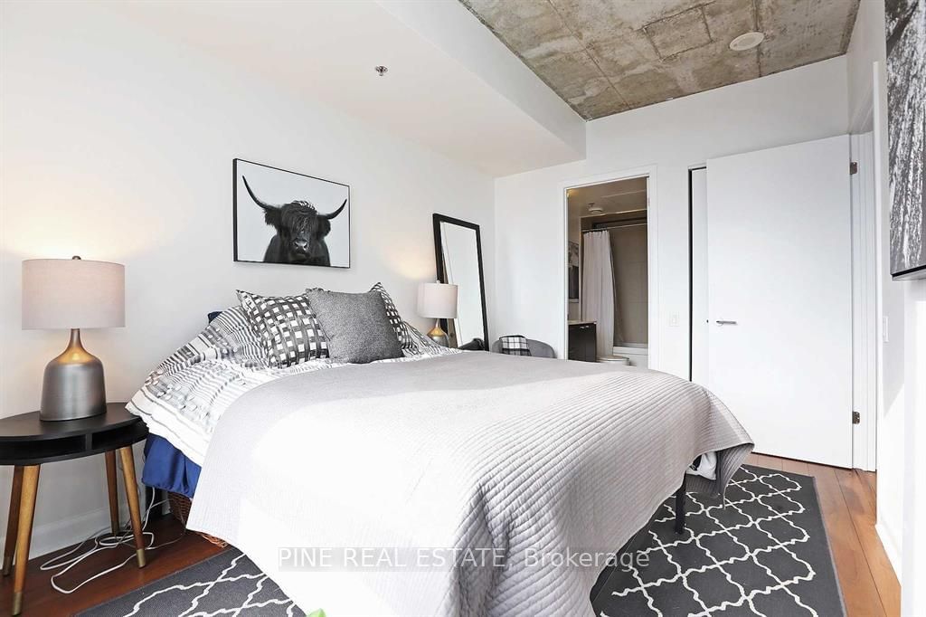 375 King St W, unit 2303 for rent - image #7