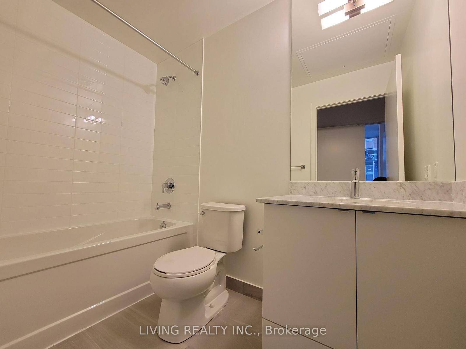 49 East Liberty St, unit 407 for rent - image #10