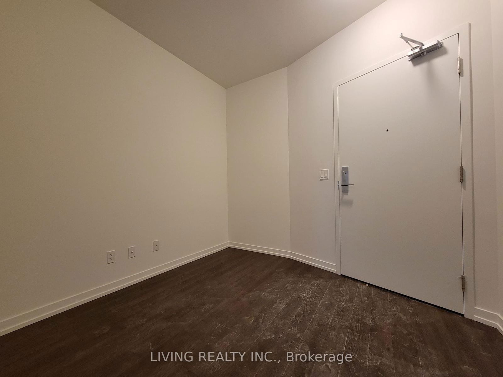 49 East Liberty St, unit 407 for rent - image #9