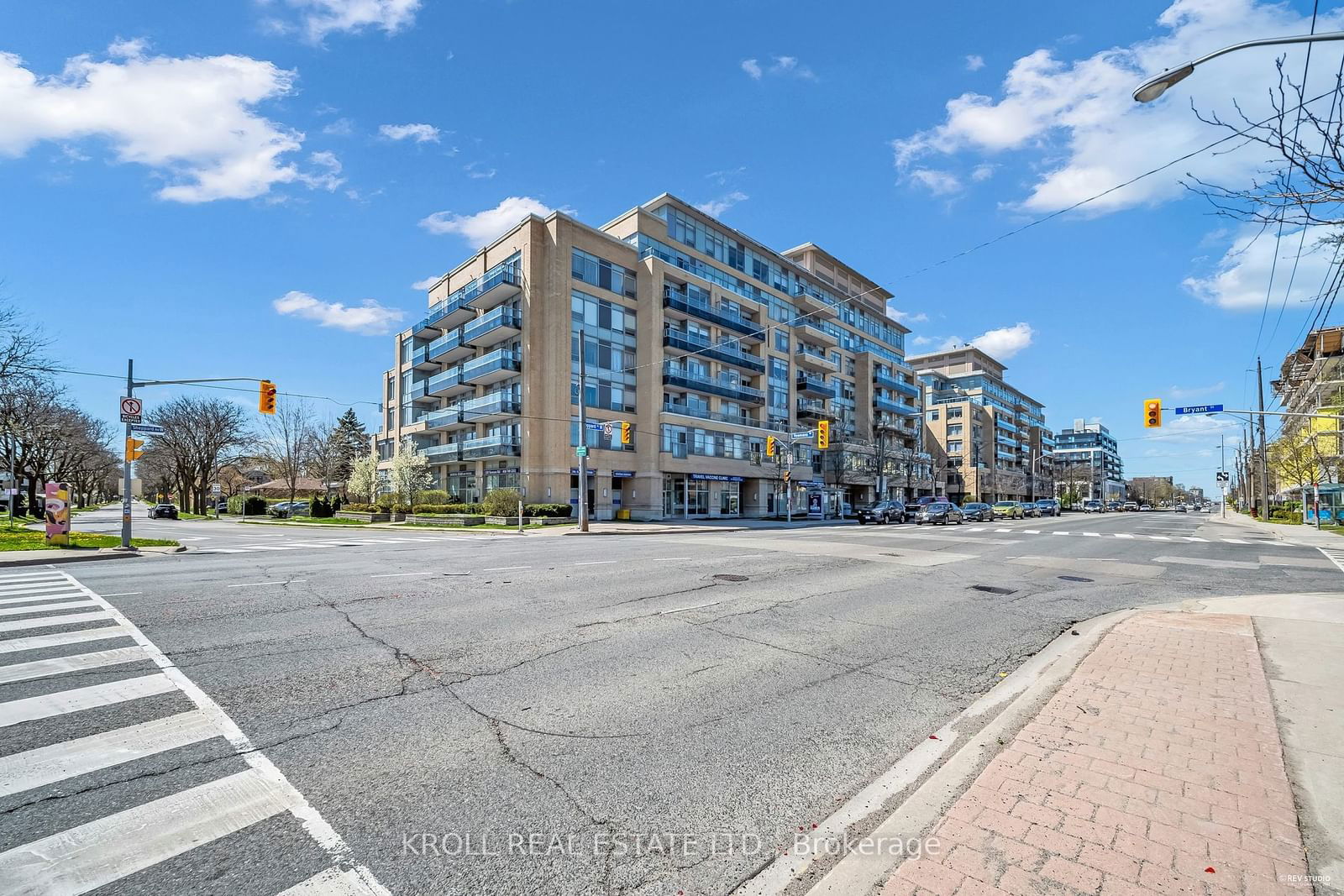 701 Sheppard Ave W, unit 209 for sale