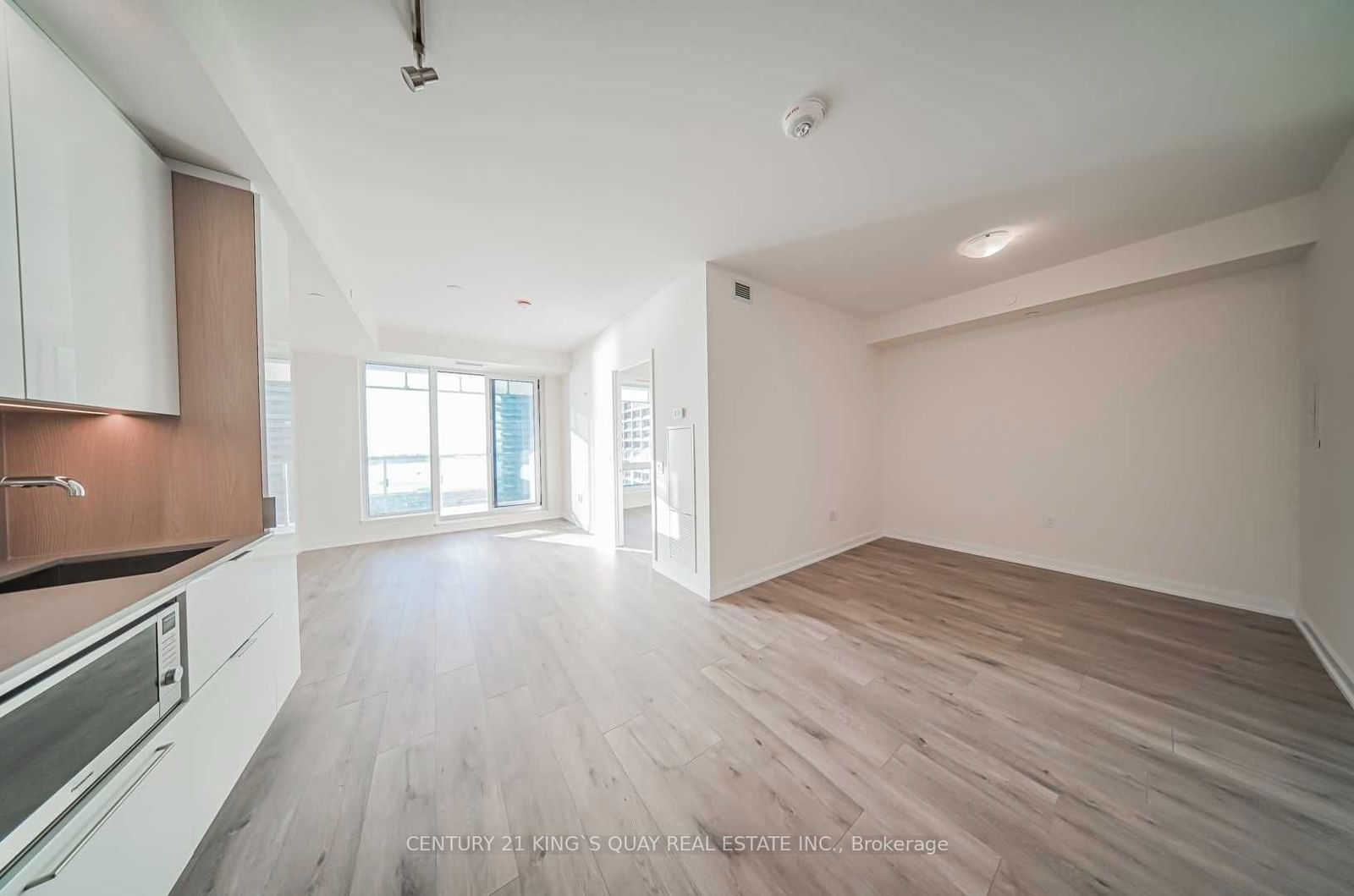 28 Freeland St, unit 2610 for rent