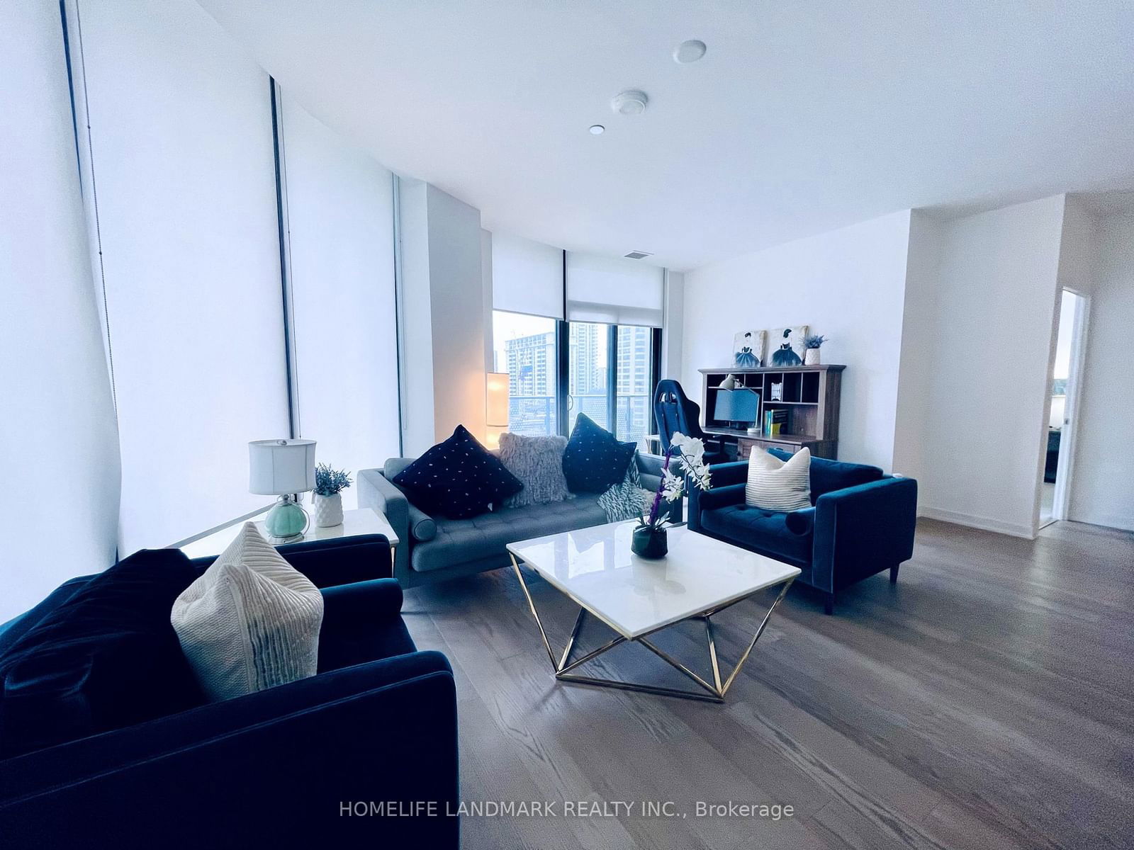 11 Wellesley St W, unit 508 for sale - image #5