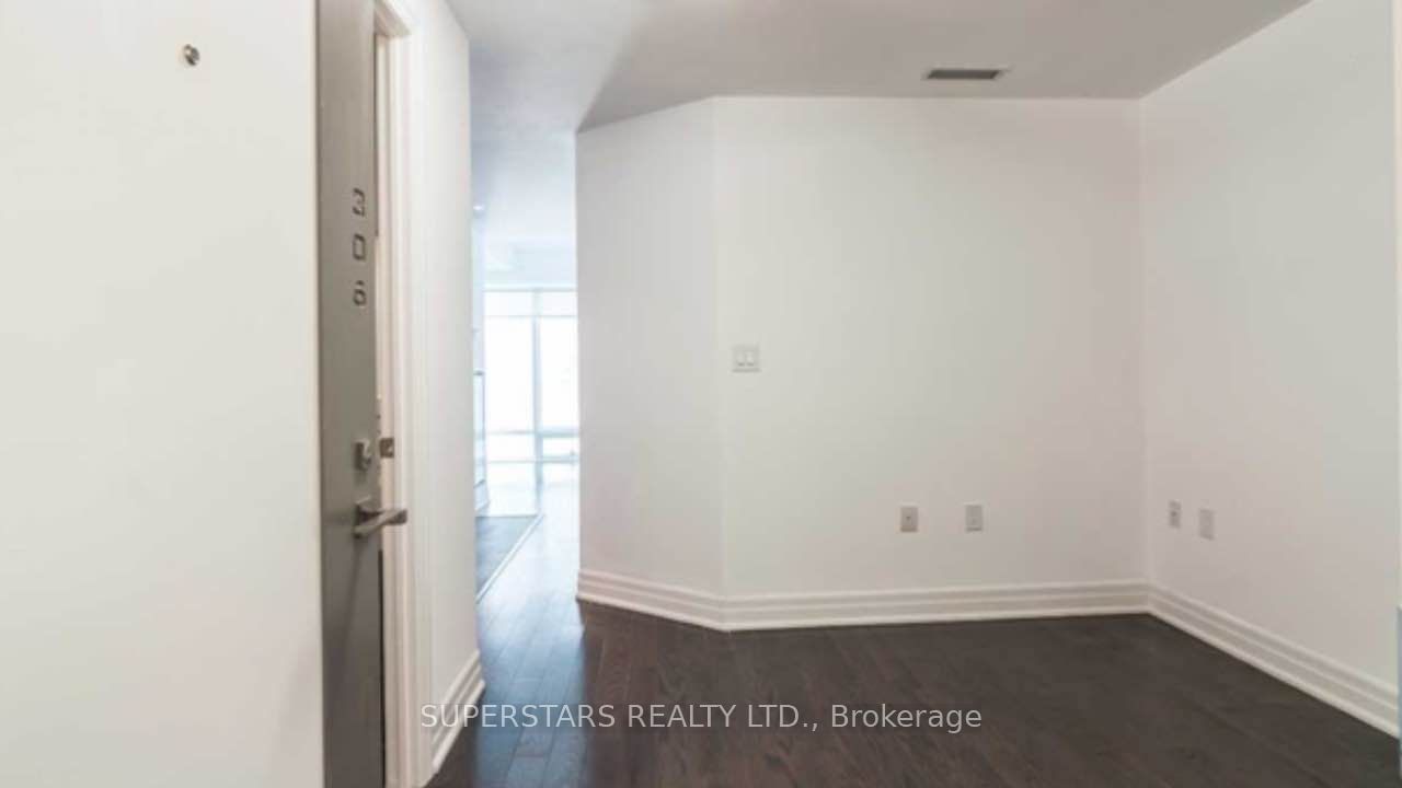 8 The Esplanade, unit 306 for rent - image #2