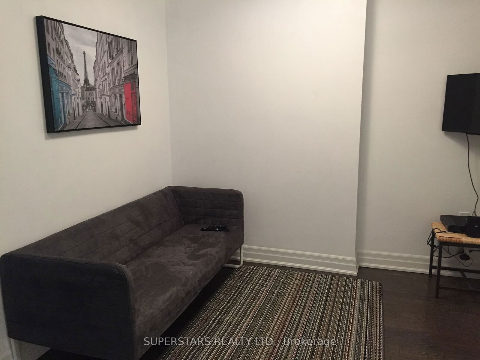 8 The Esplanade, unit 306 for rent - image #3