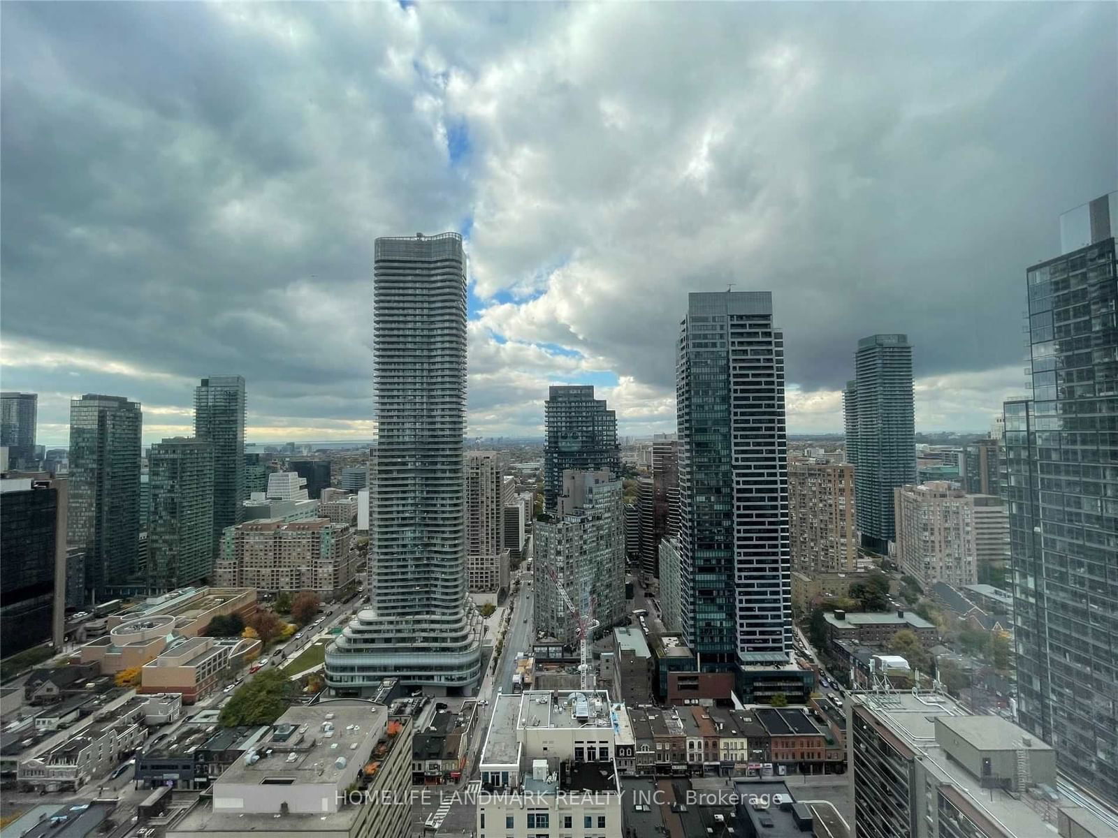 28 Wellesley St St E, unit 3501 for sale - image #12