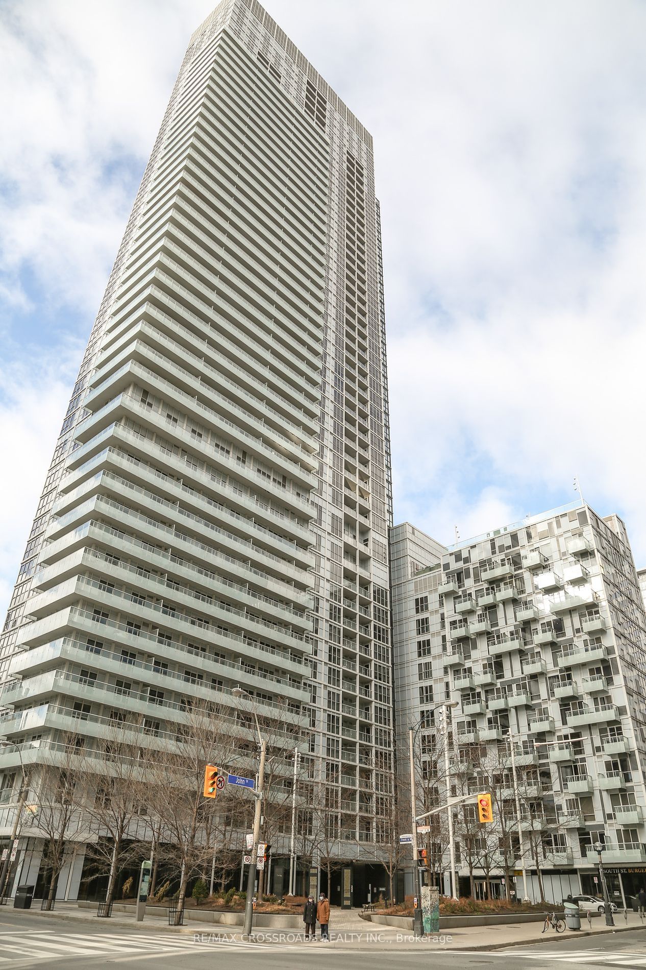 300 Front St W, unit 405 for sale - image #5