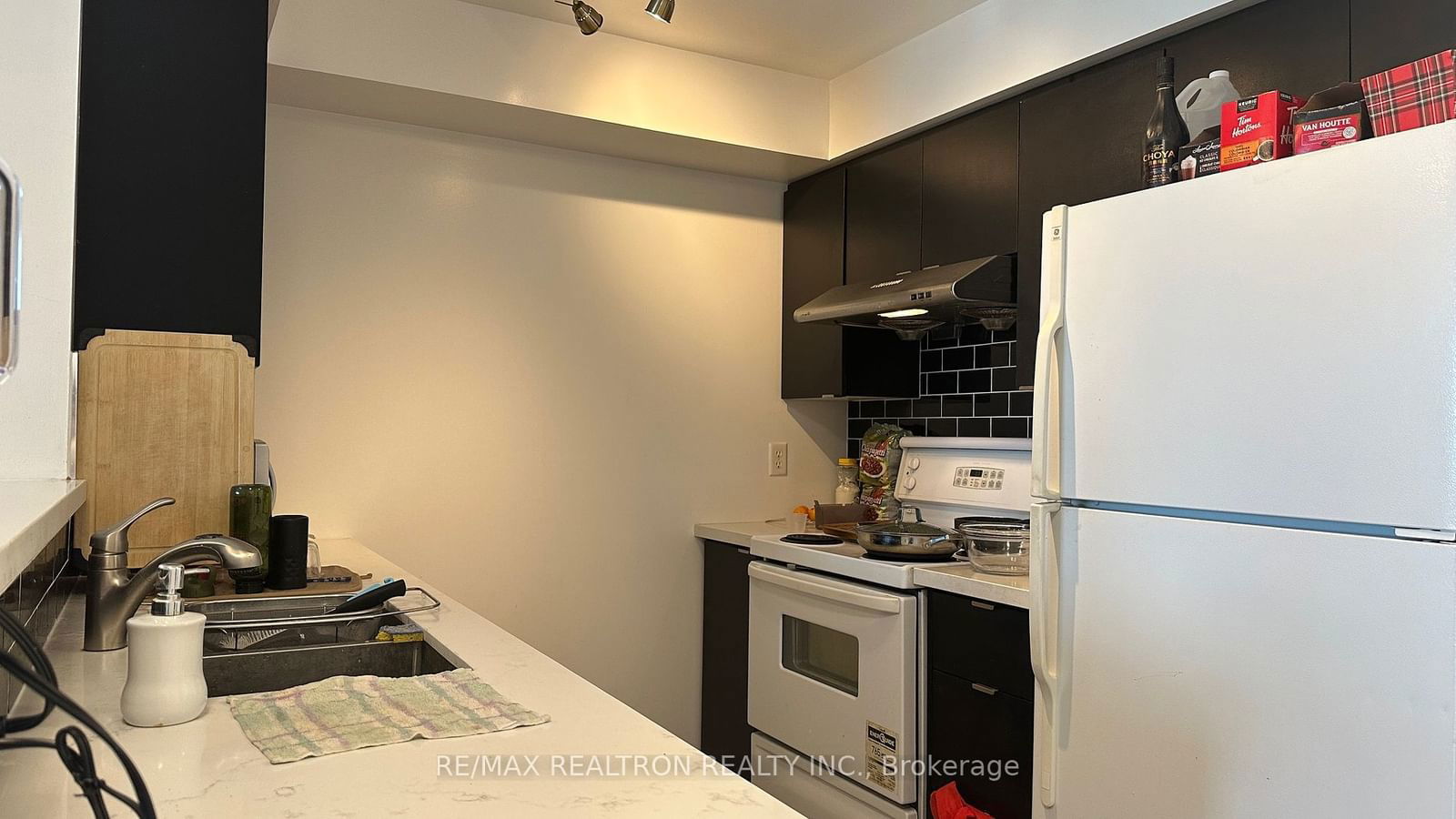 22 Olive Ave E, unit 2507 for sale - image #3