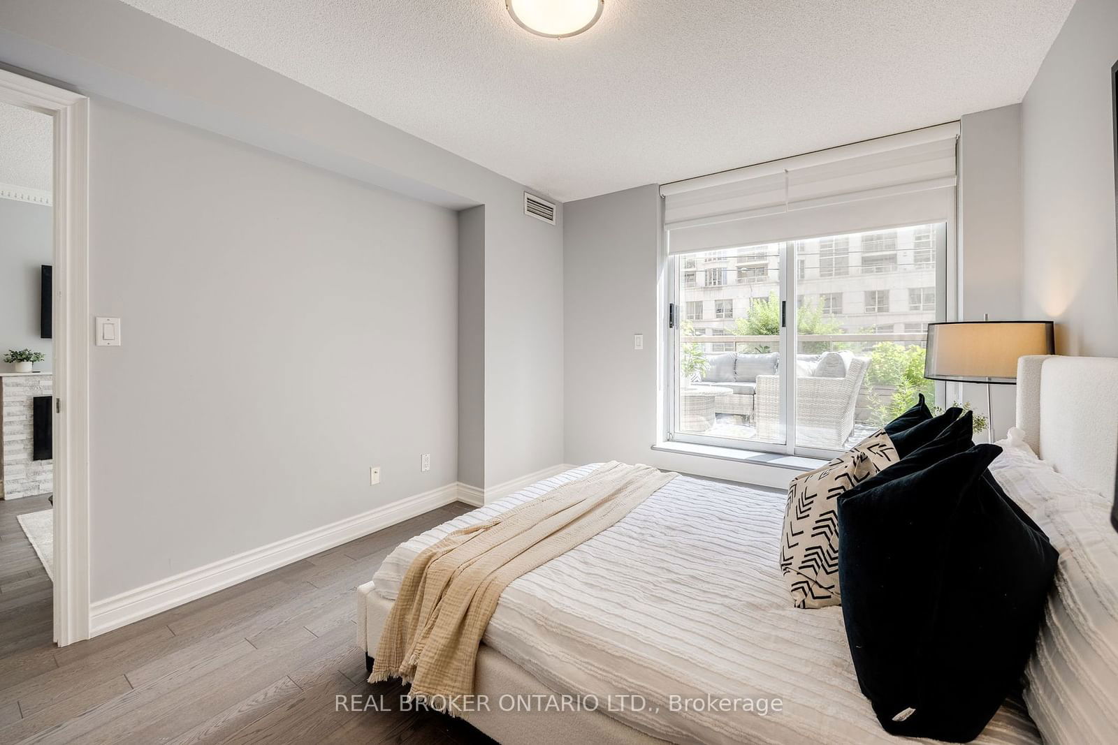 5418 Yonge St, unit 217 for sale - image #19