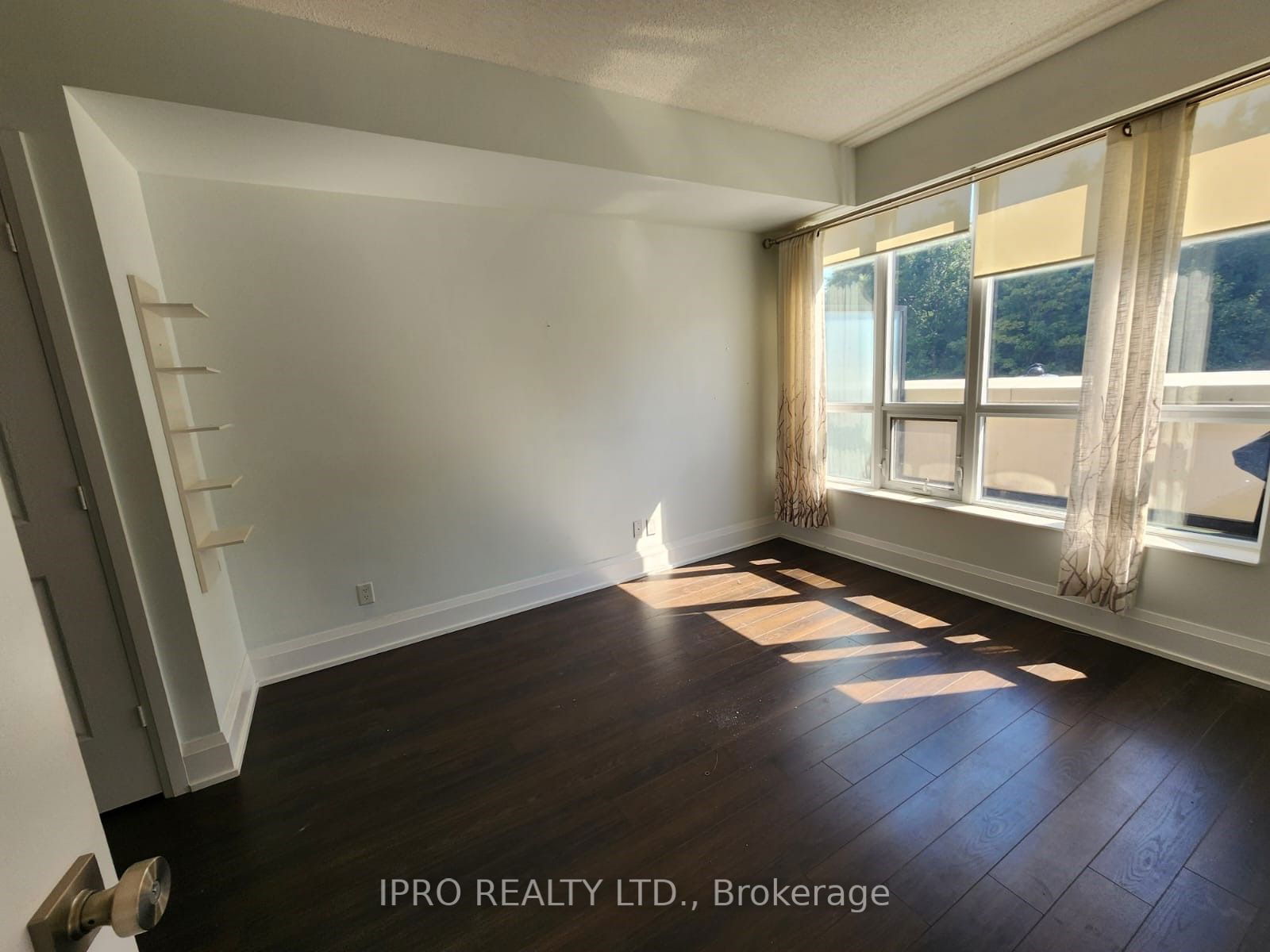 100 Harrison Garden Blvd, unit 202 for rent - image #22