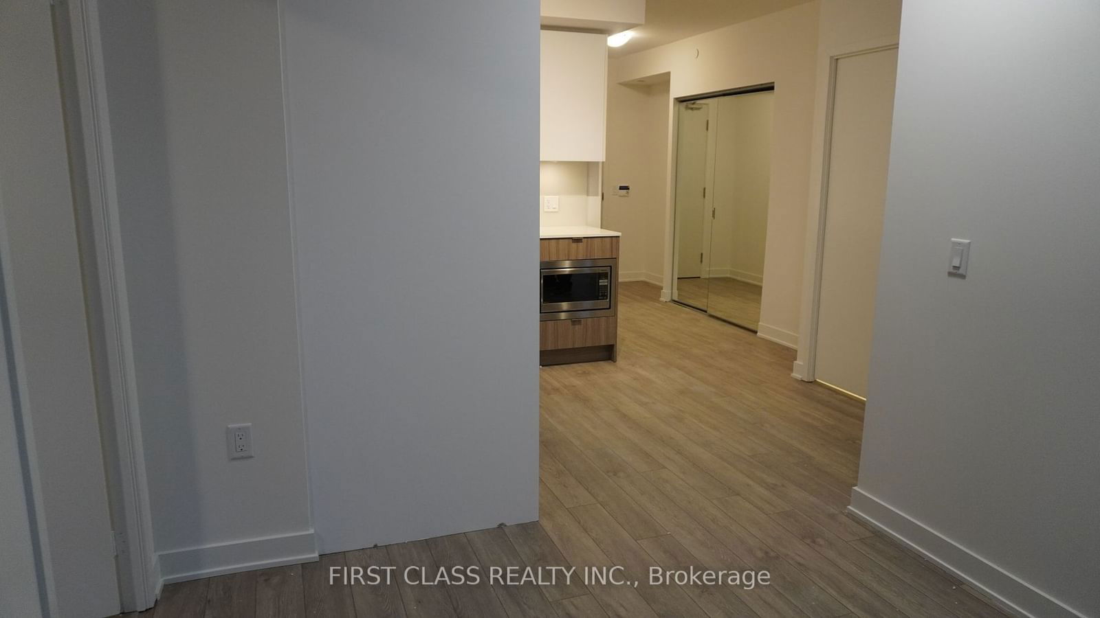 195 Redpath Ave, unit 3306 for rent - image #11